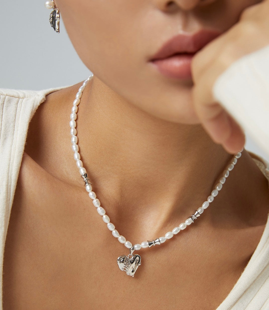 Lustrous Love Necklace