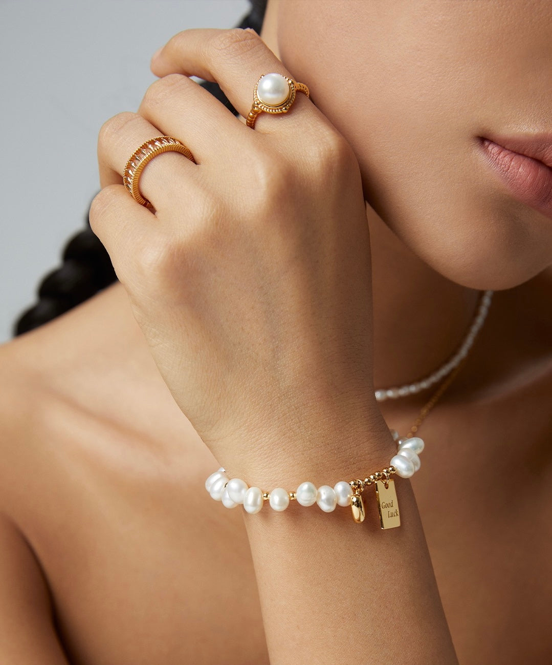 Pearl Ring - Mirror