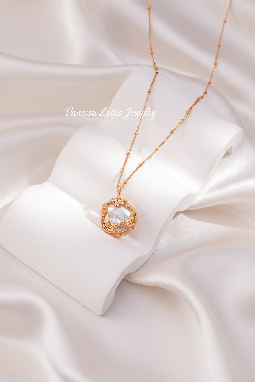 Tide Baroque Pearl Necklace