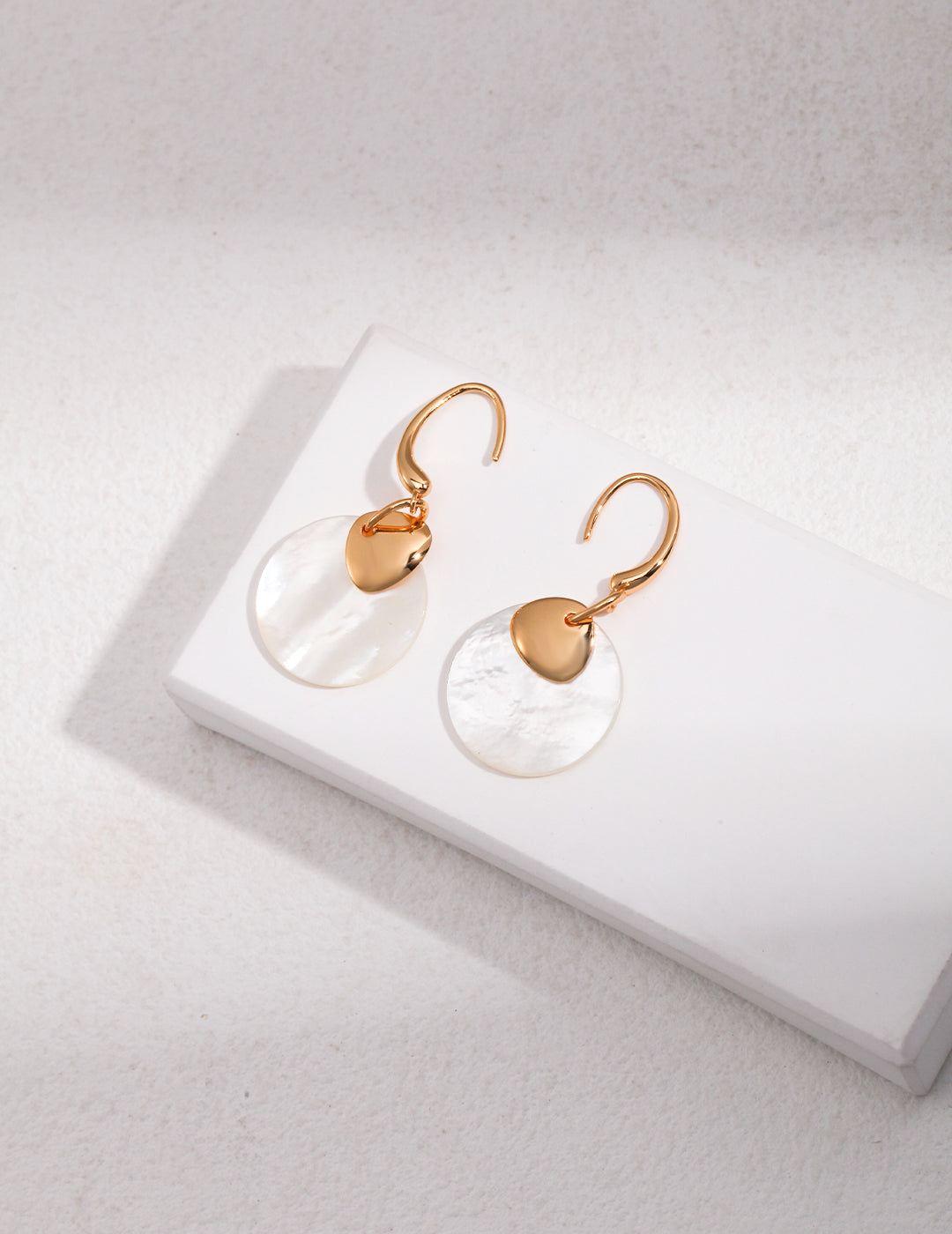 Wire Hook Shell Earrings