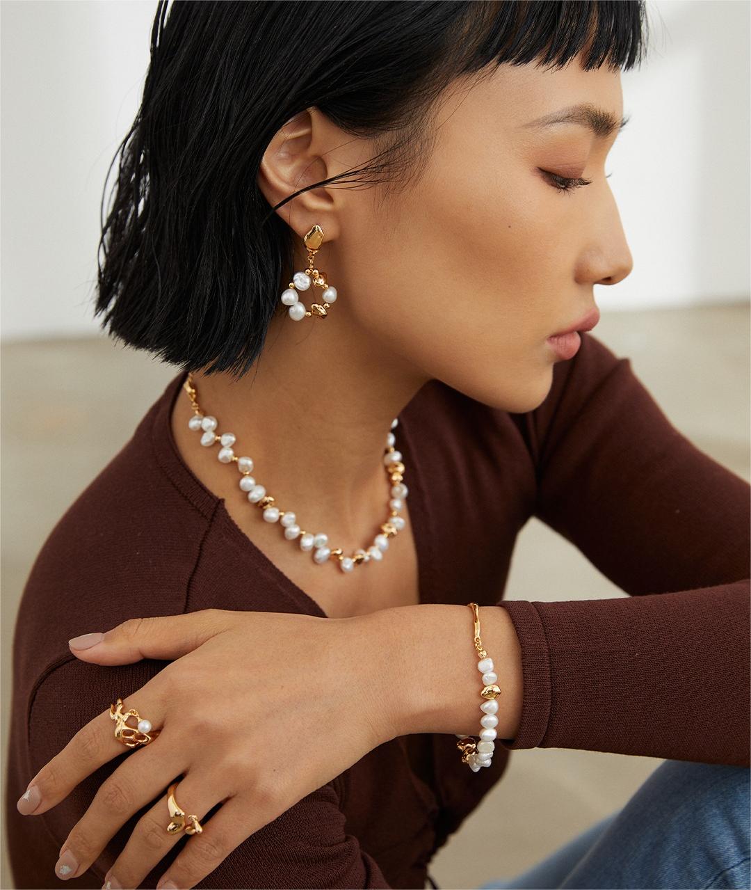 Wreath Pearl Earrings