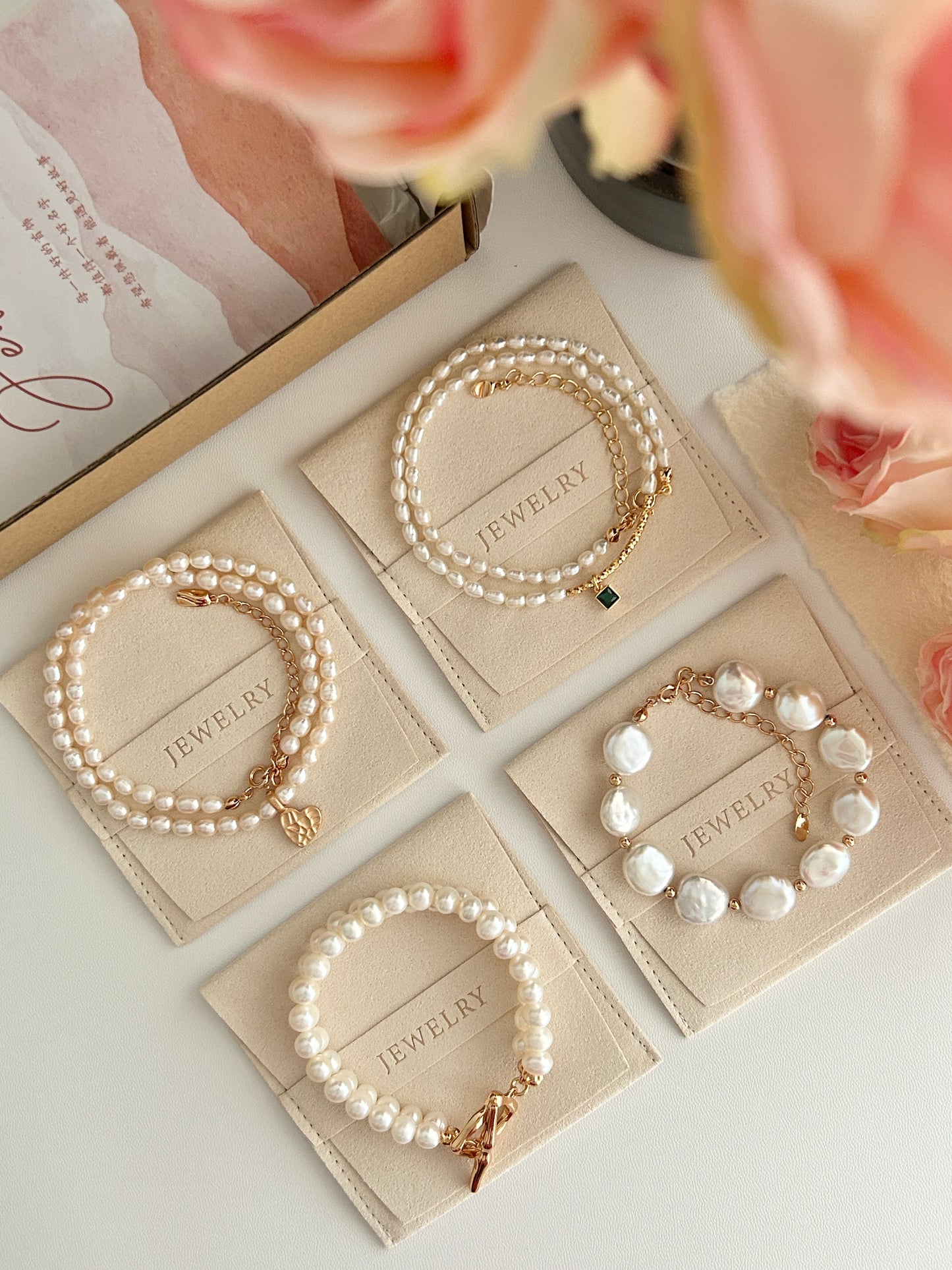 Pearl Necklace Green Square
