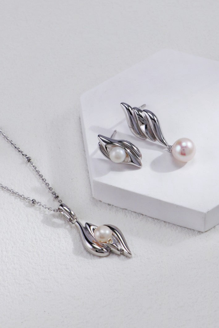 Dew Necklace and Earrings Set