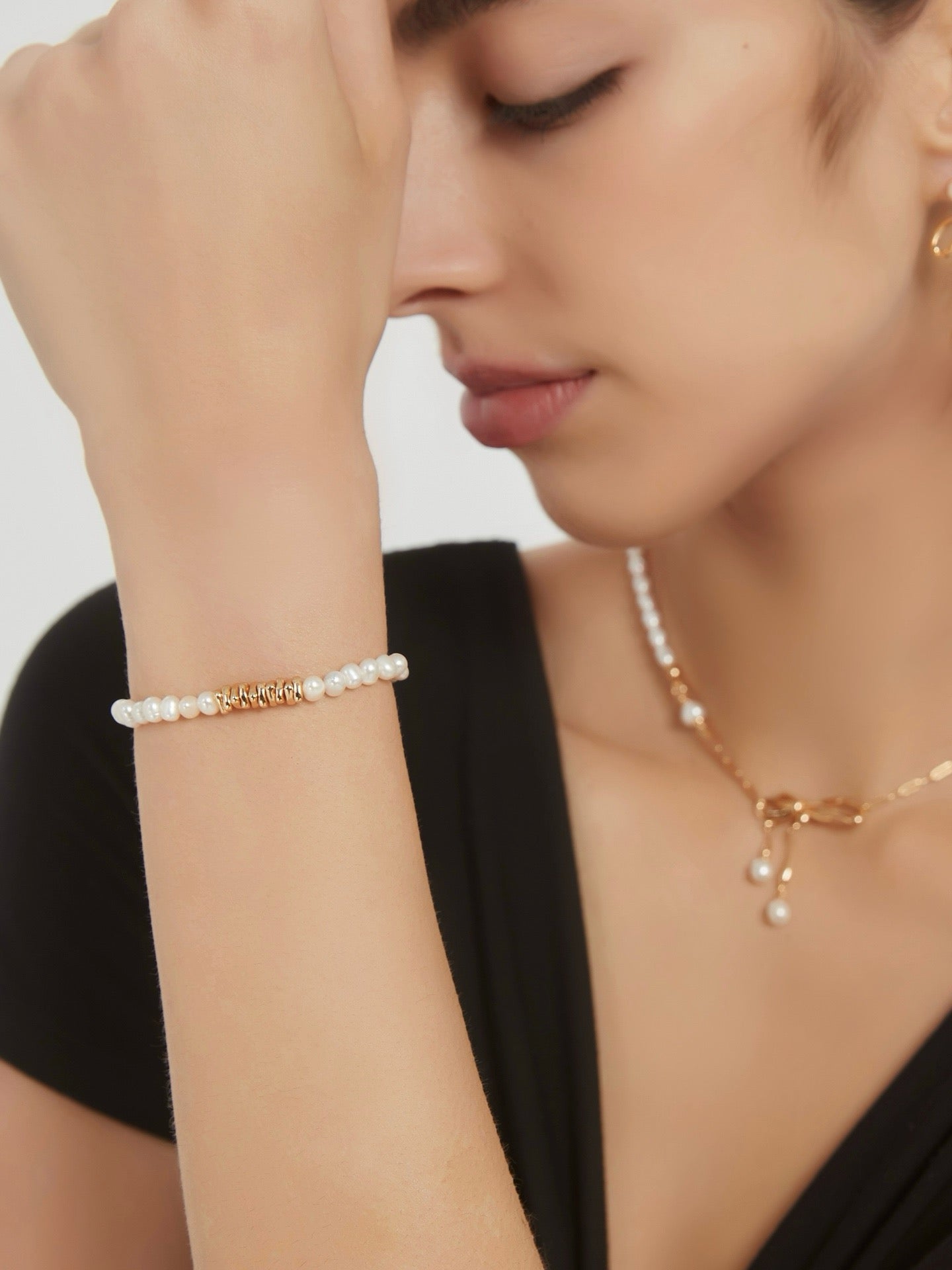 Pearl Necklace and Bracelet