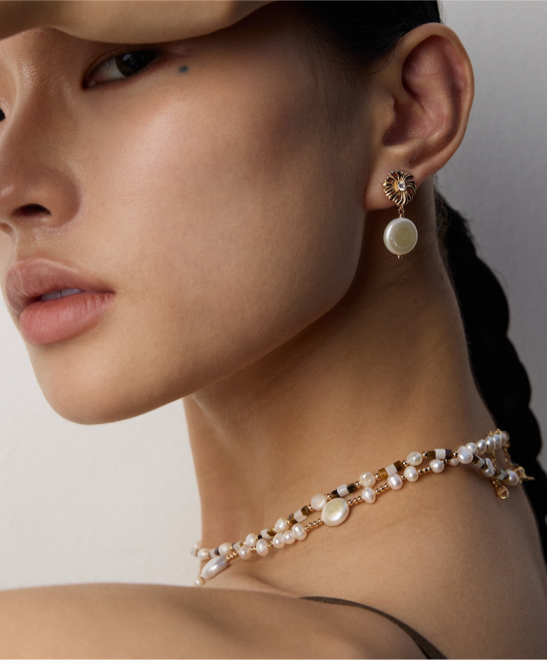 Pearl and Tiger’s Eye Beaded Necklace and Bracelet Set