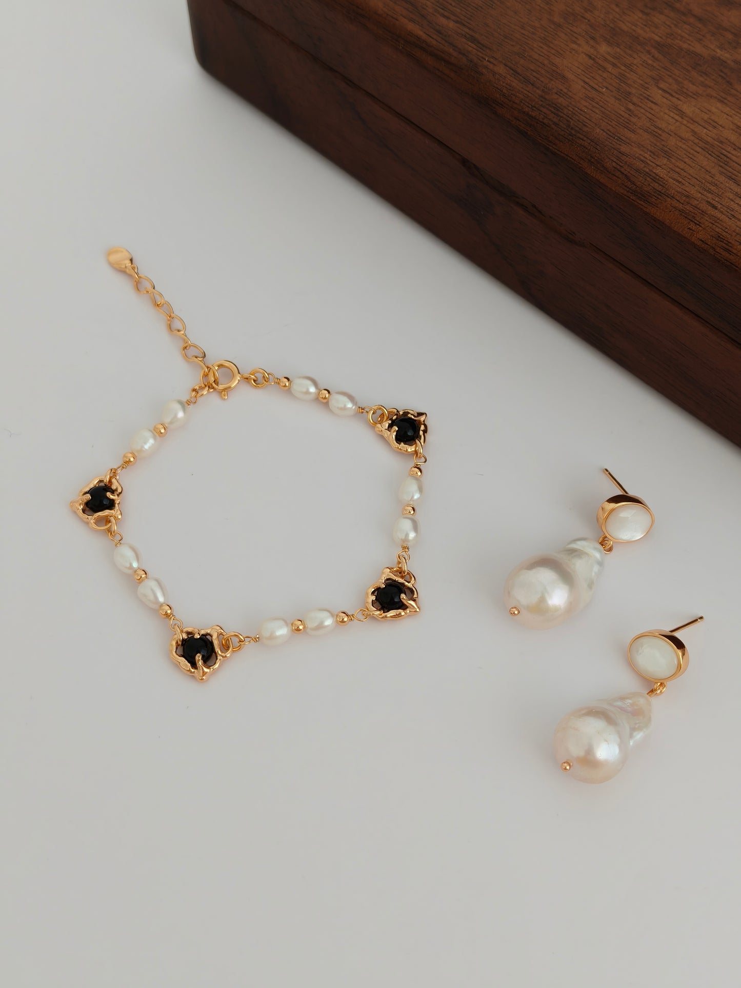 S925 Sterling Silver Baroque Pearl Drop Earrings – Natural Shell & Pearl Jewelry