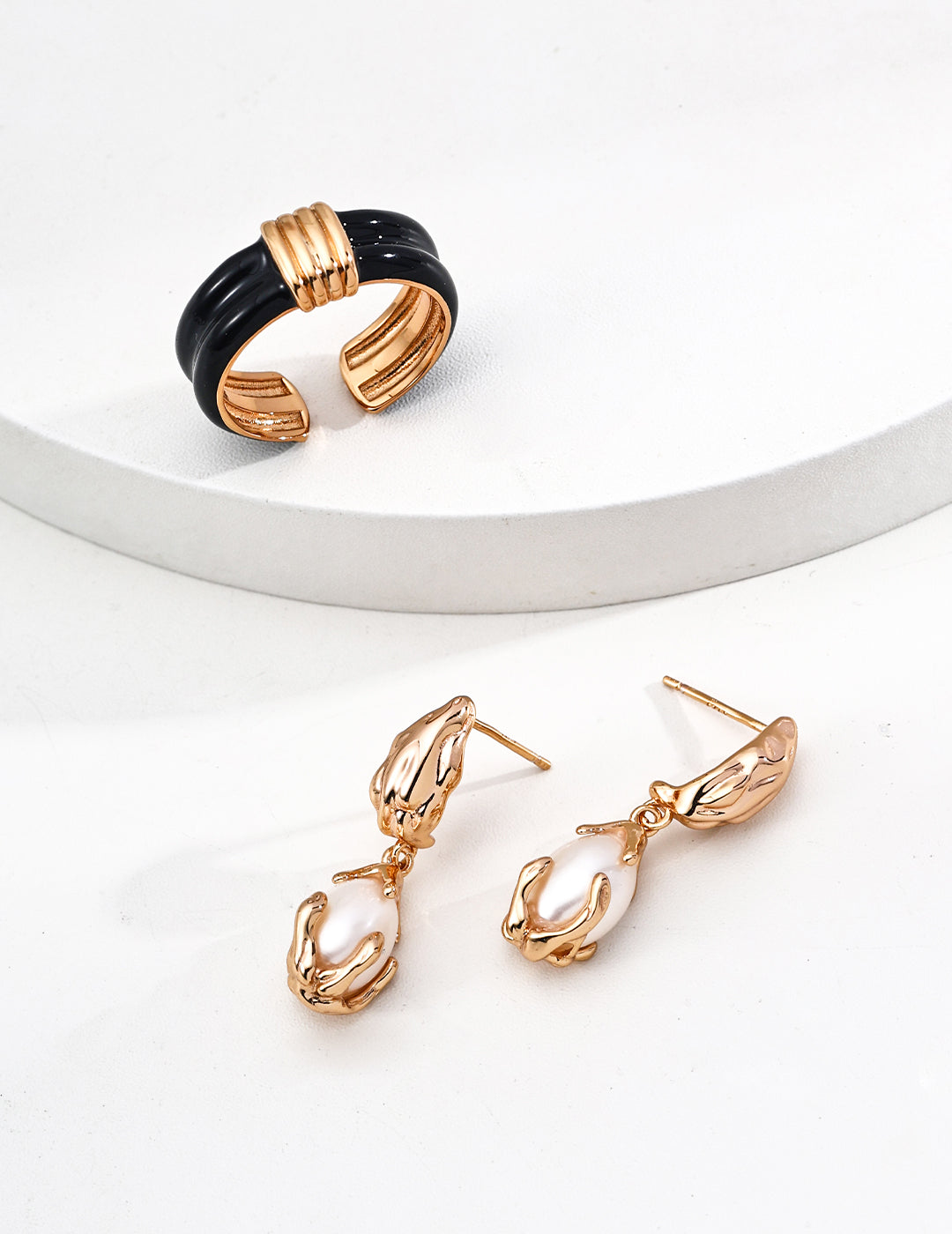 Pearl Earrings