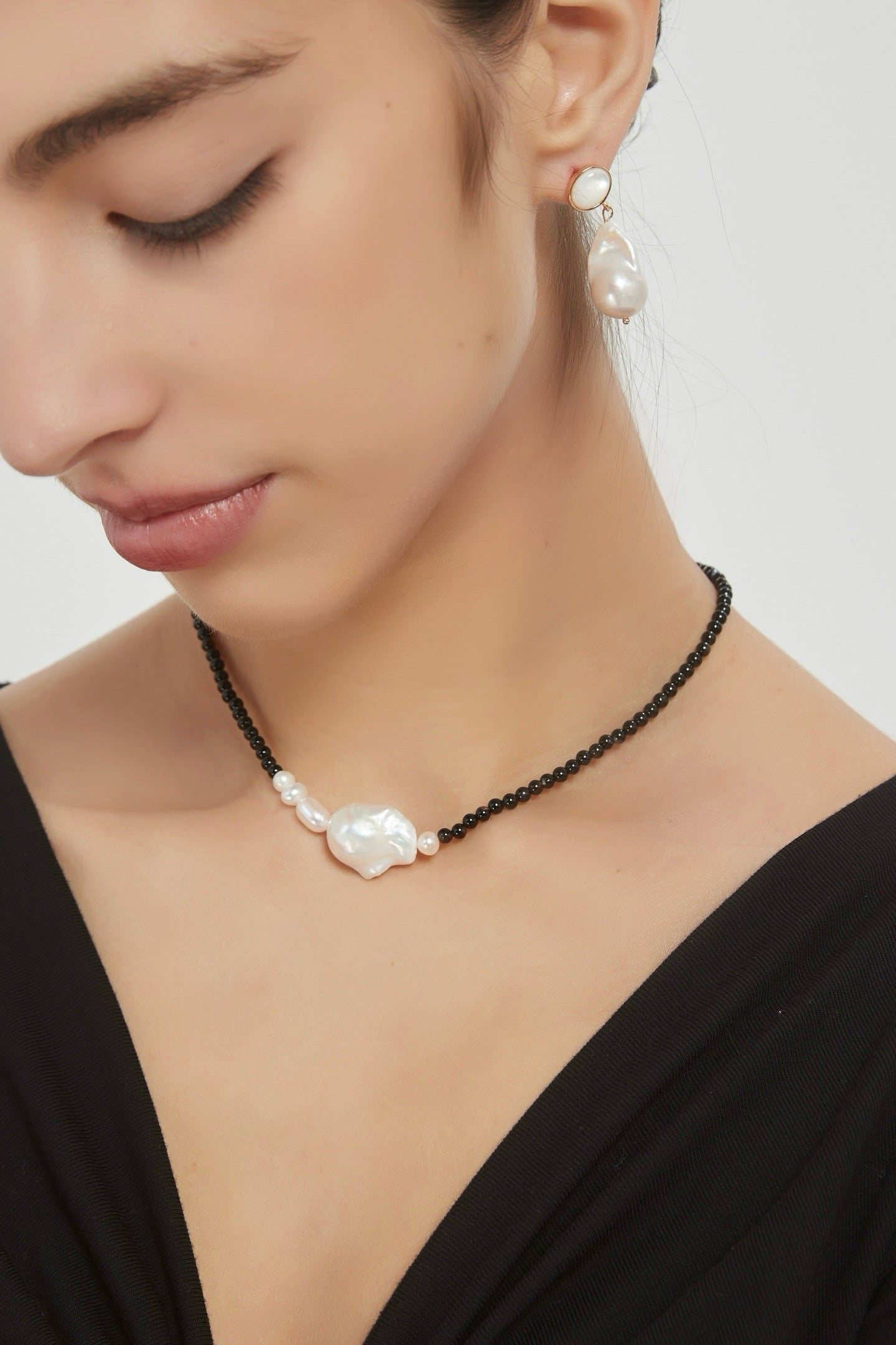 Black Agate and Baroque Pearl Necklace