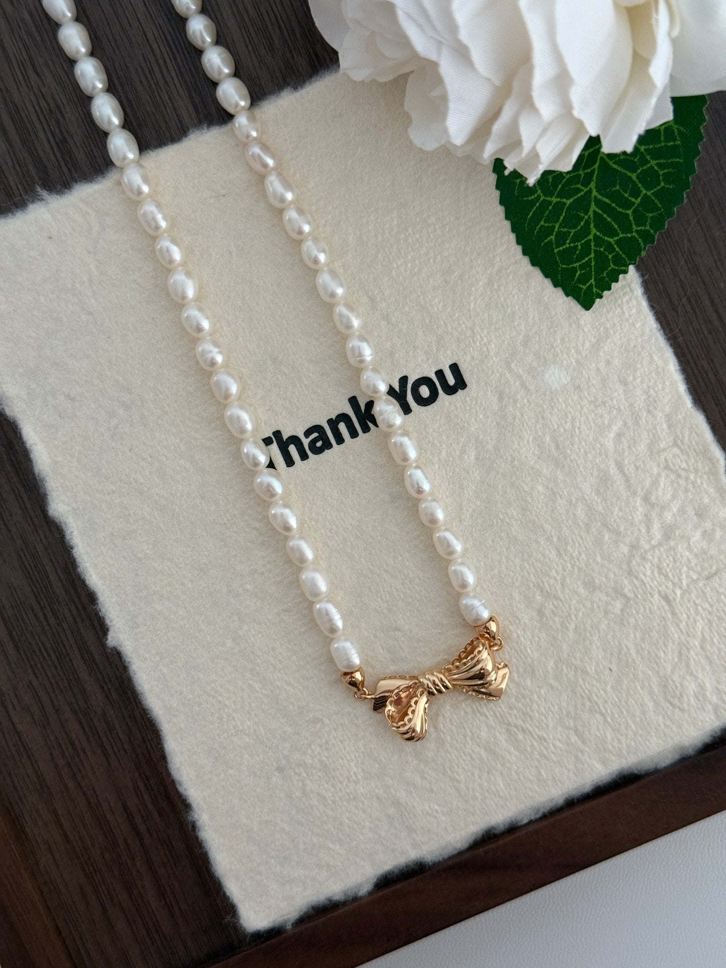 Bow Pearl Necklace and Studs