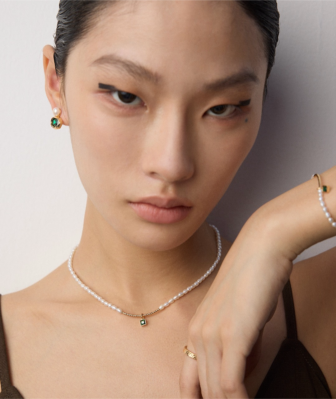 Pearl Necklace Green Square