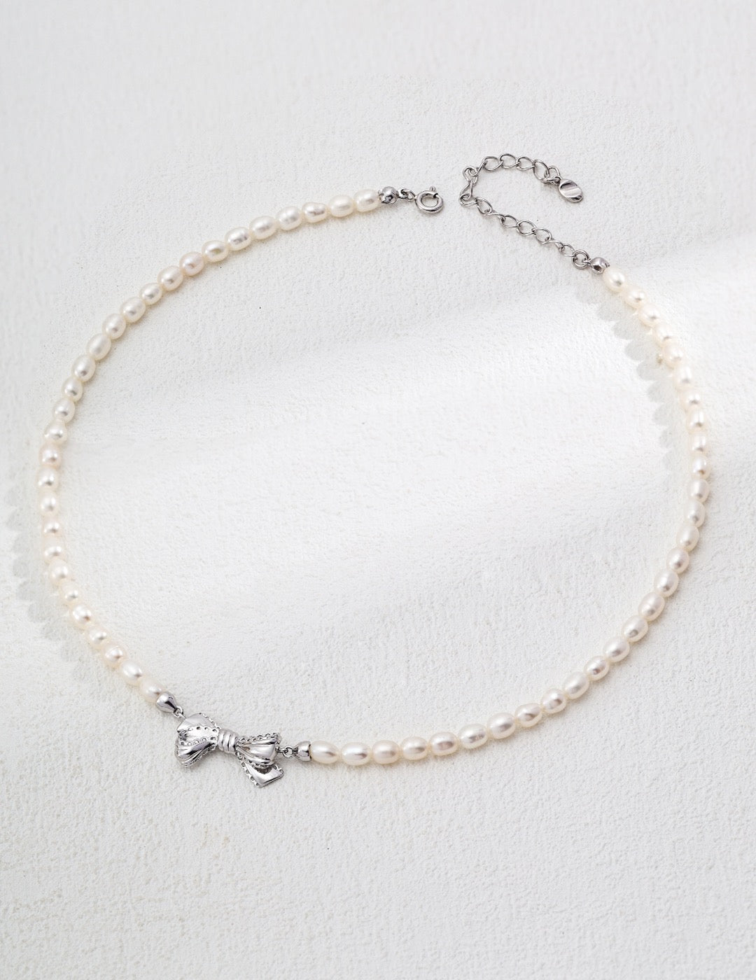 Bow Pearl Necklace and Studs
