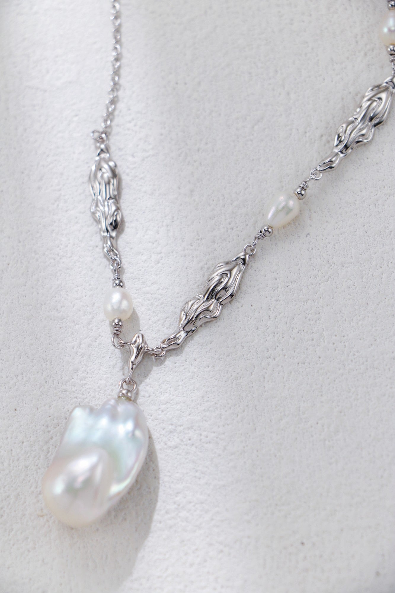 Baroque Pearl Pendant Necklace – S925 Silver