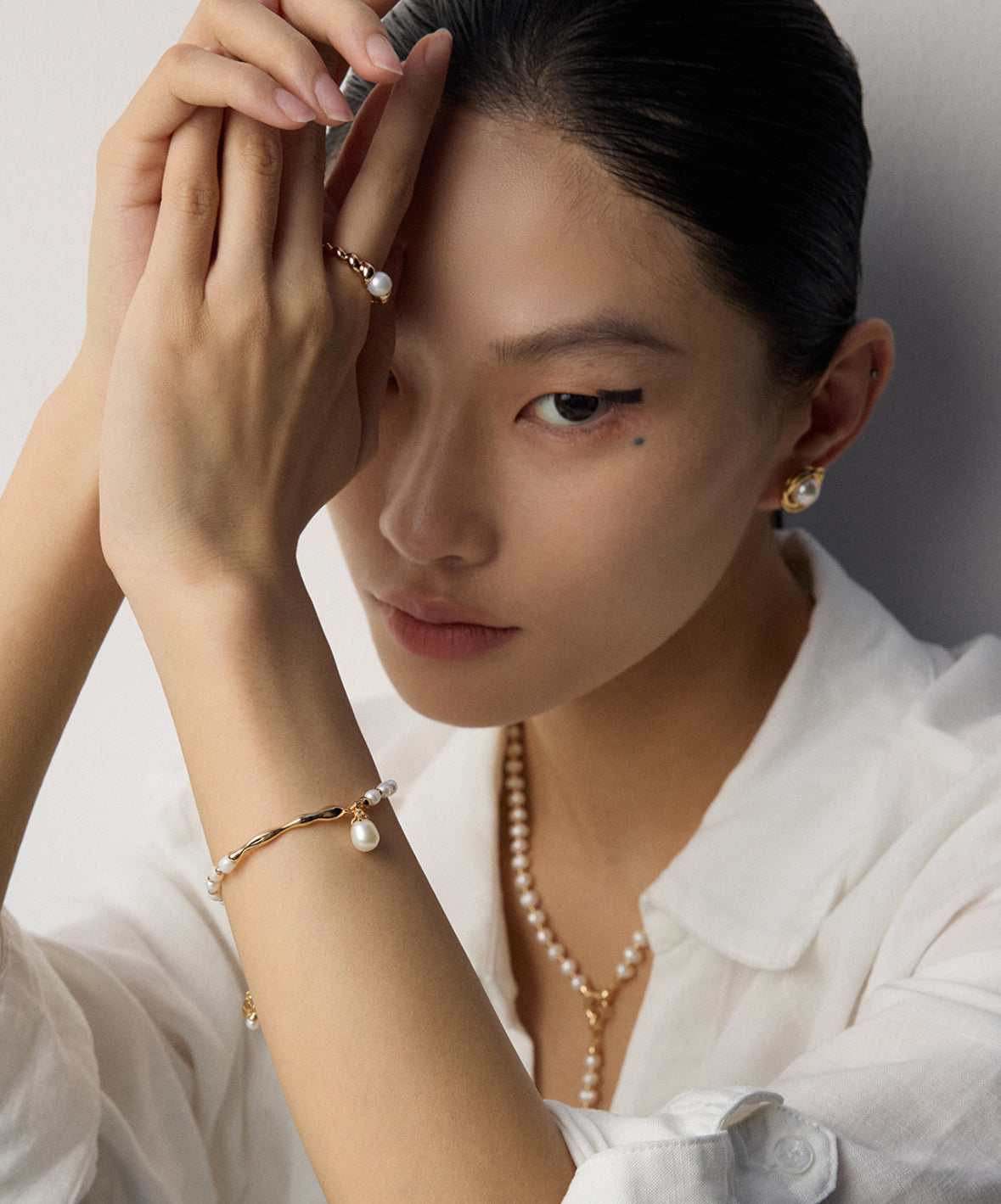 Ethereal Wave Pearl Bracelet