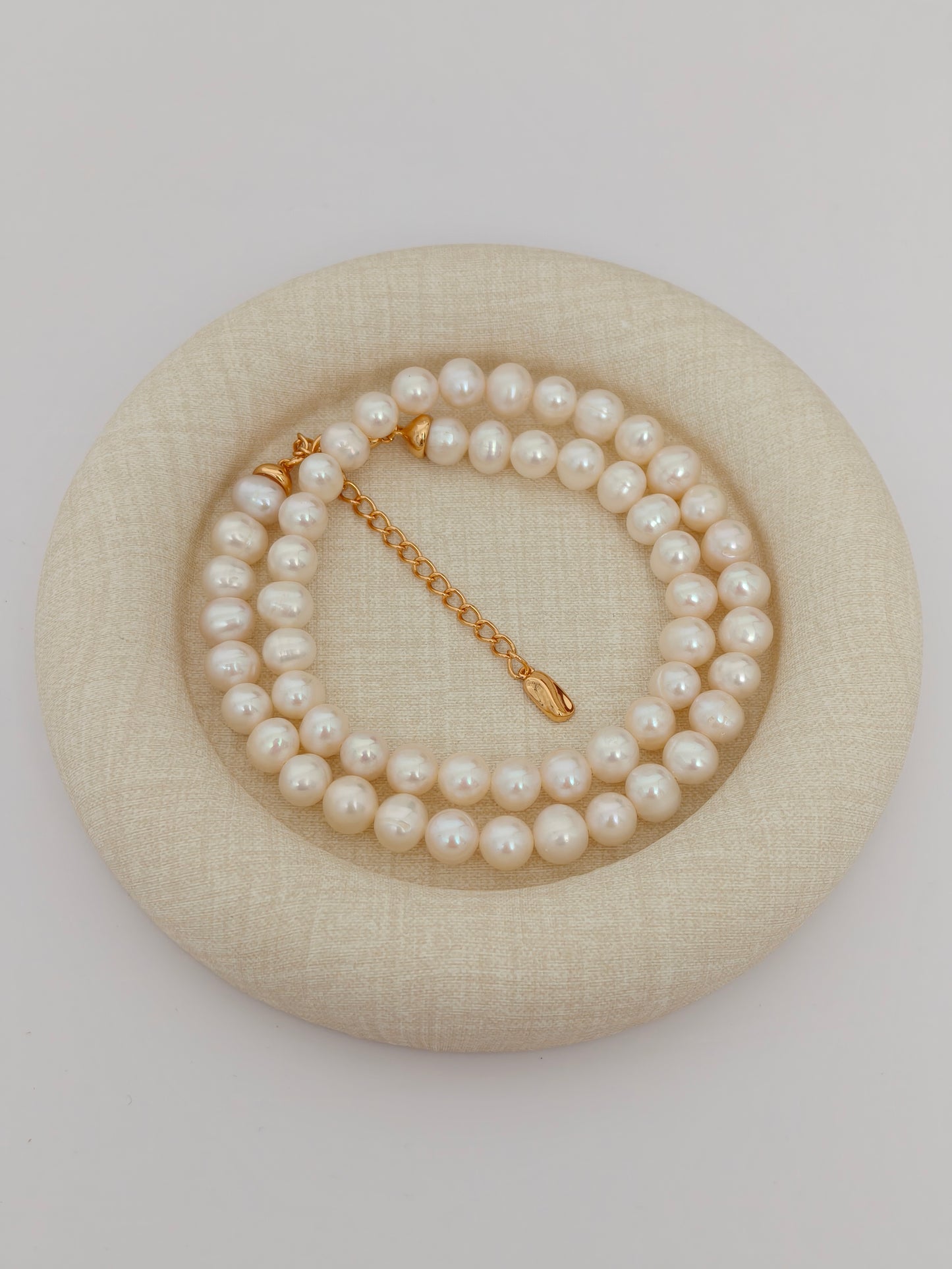 Simply Pearl Necklace