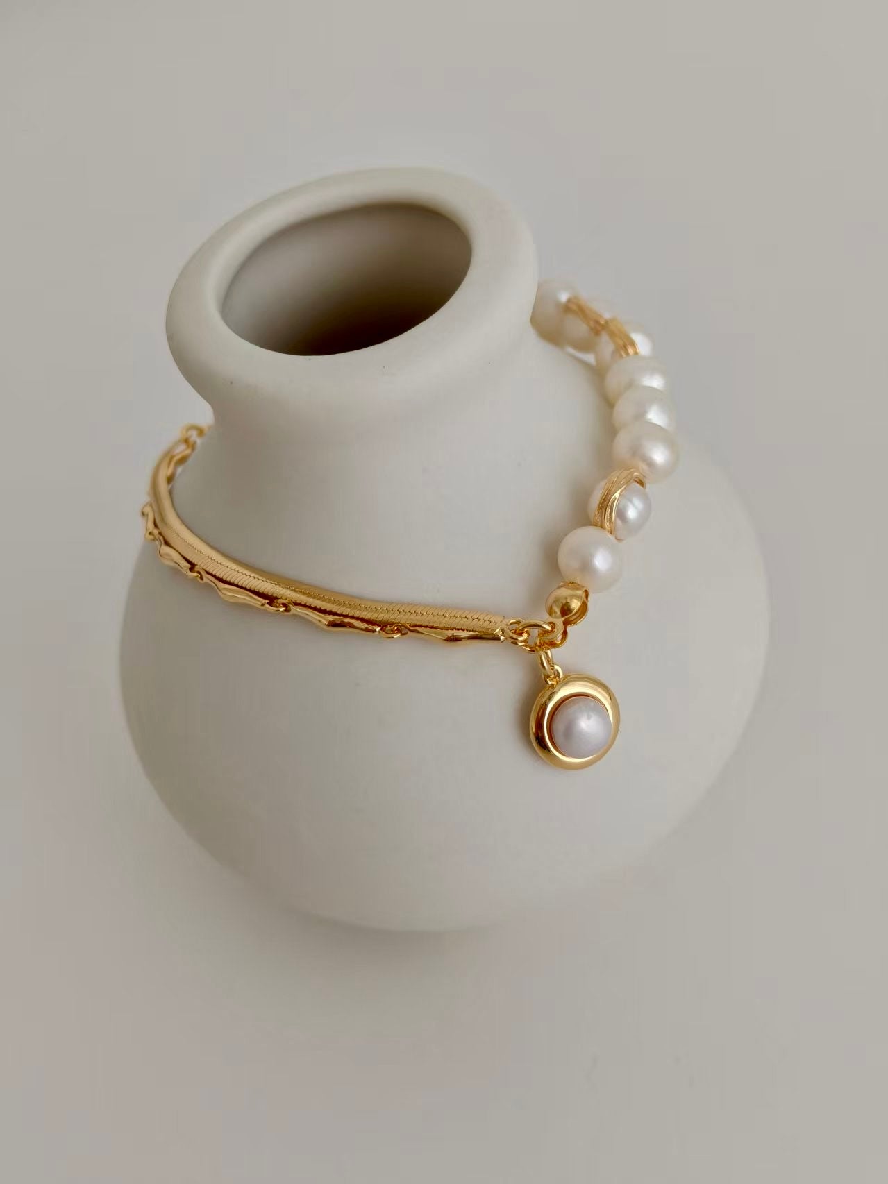 Natural Pearl & Sterling Silver Chain Bracelet – Minimalist Elegance