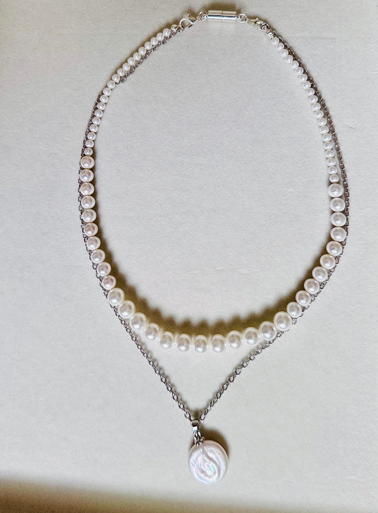 White Moon Pearl Necklace