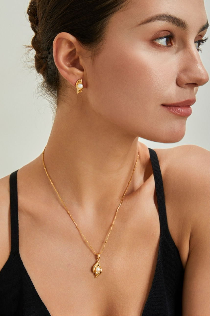 Dew Necklace and Earrings Set