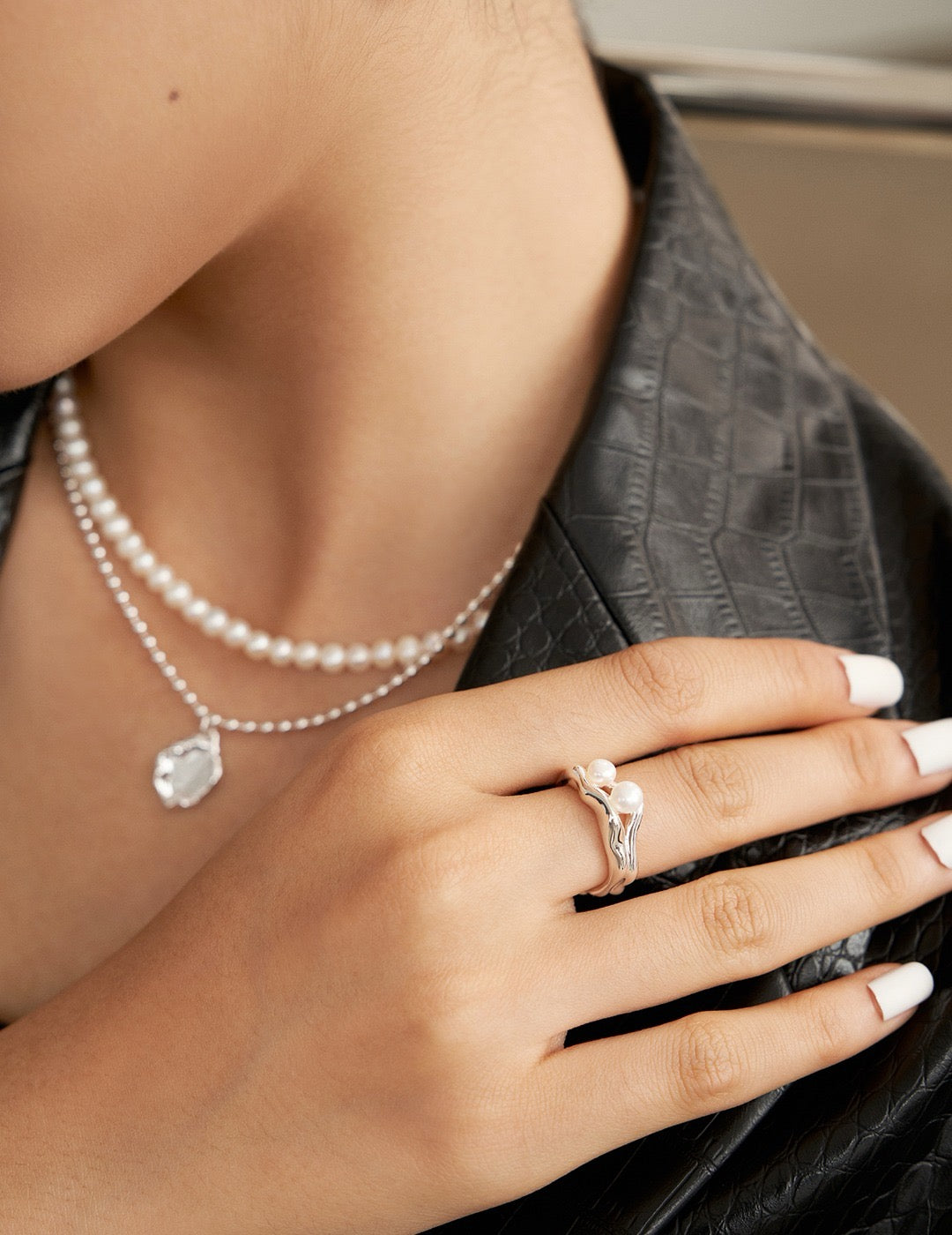 Duet Pearl Ring
