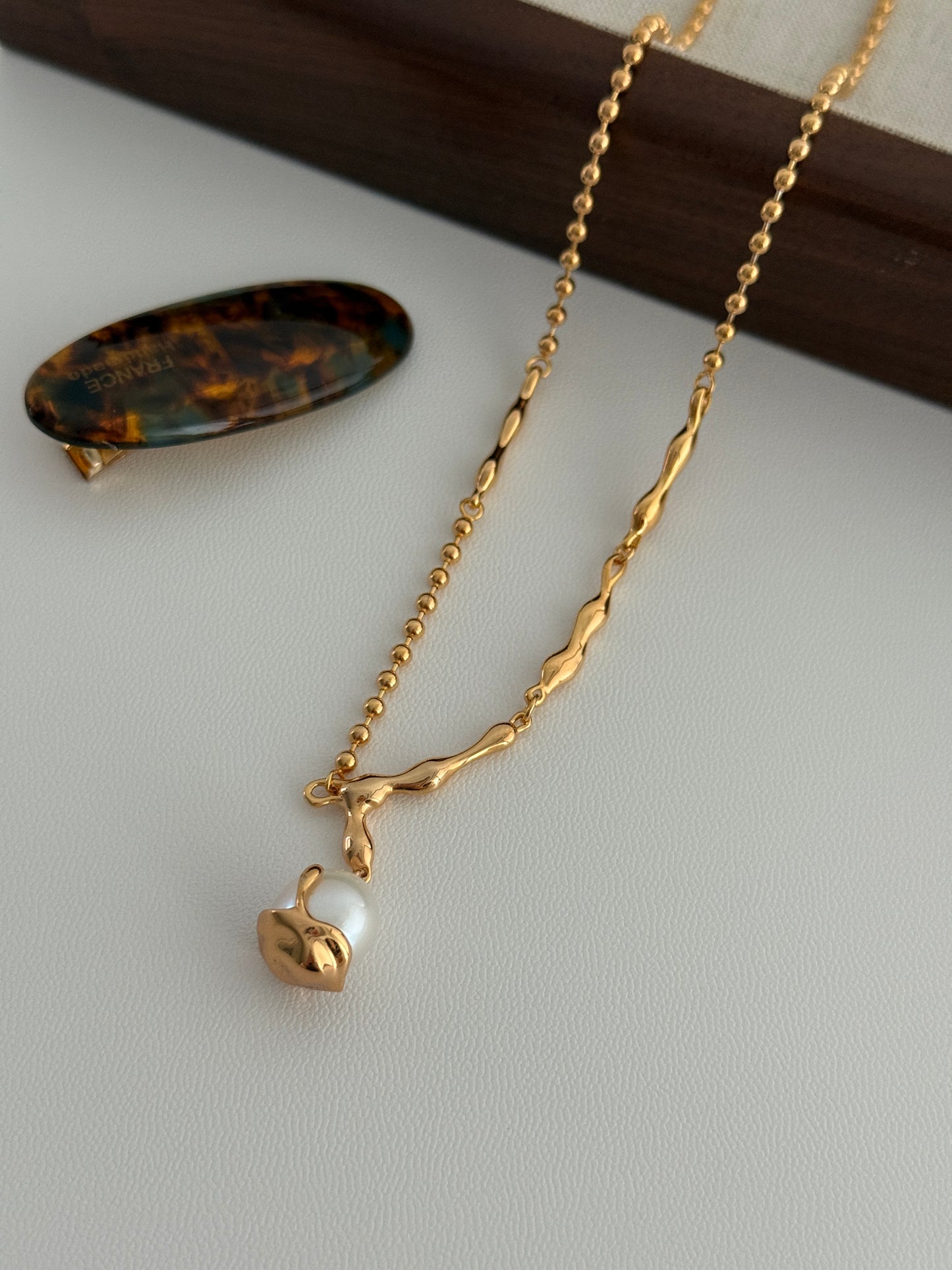Full Moon Pearl Necklace