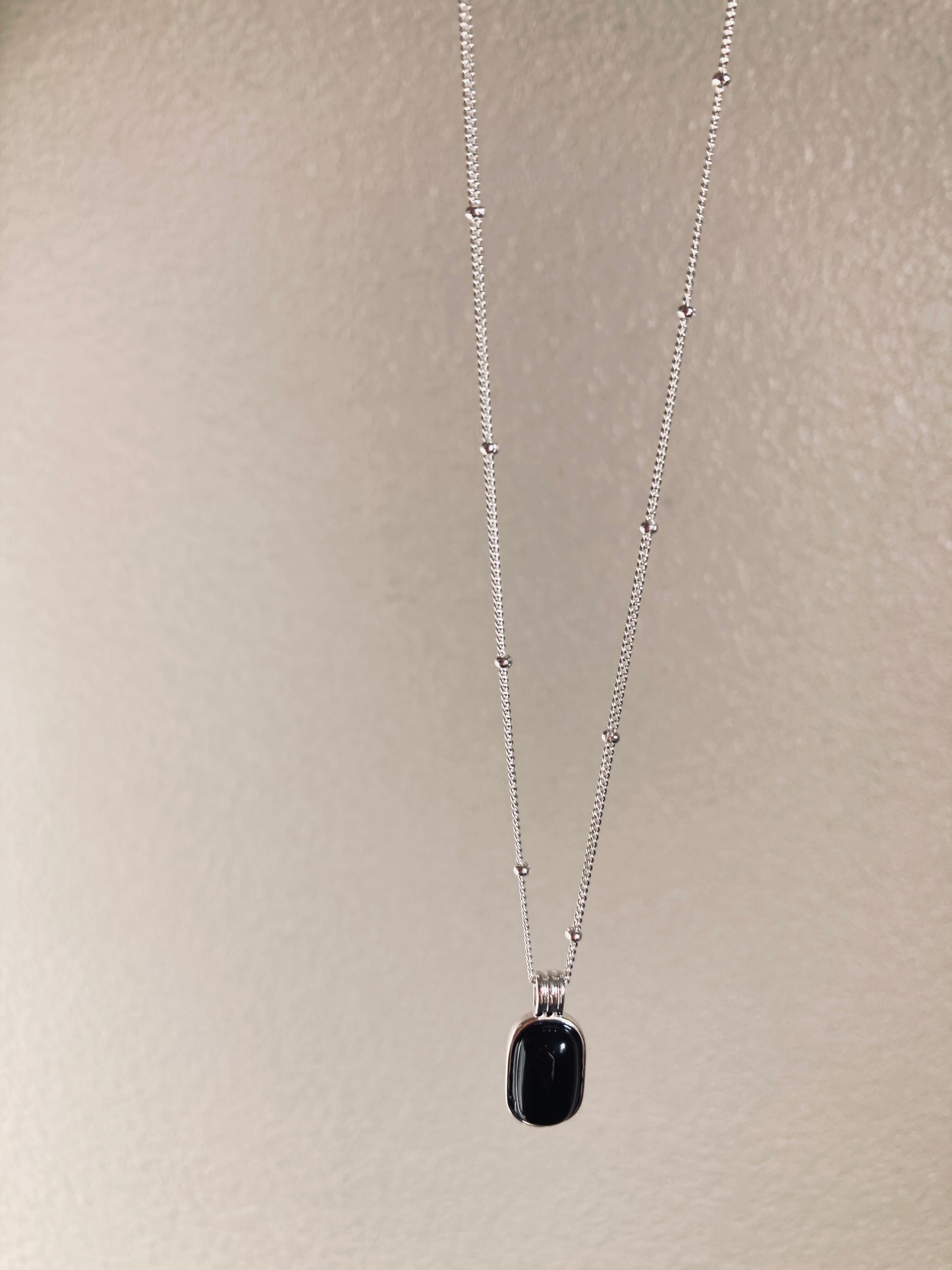 Black agate sterling silver necklace