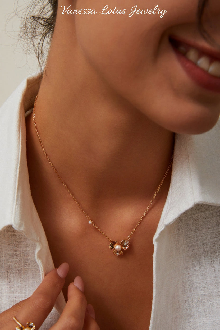 Pearl and Silver Flower Pendant Necklace