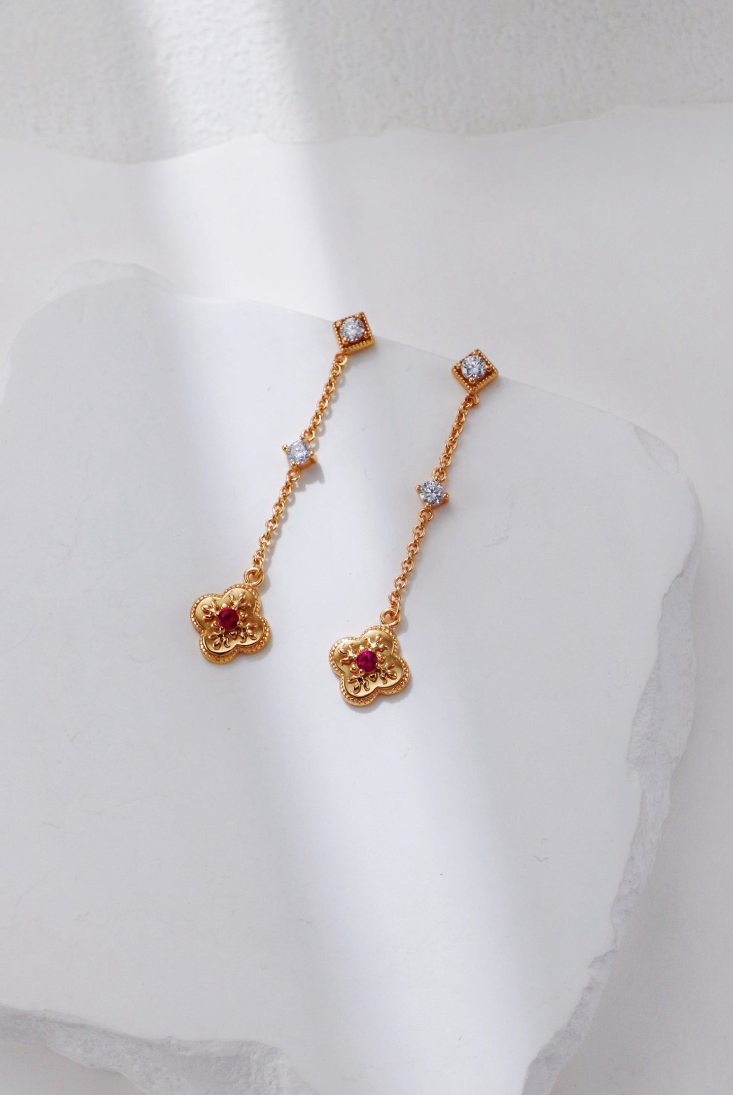Vintage Zircon Earrings