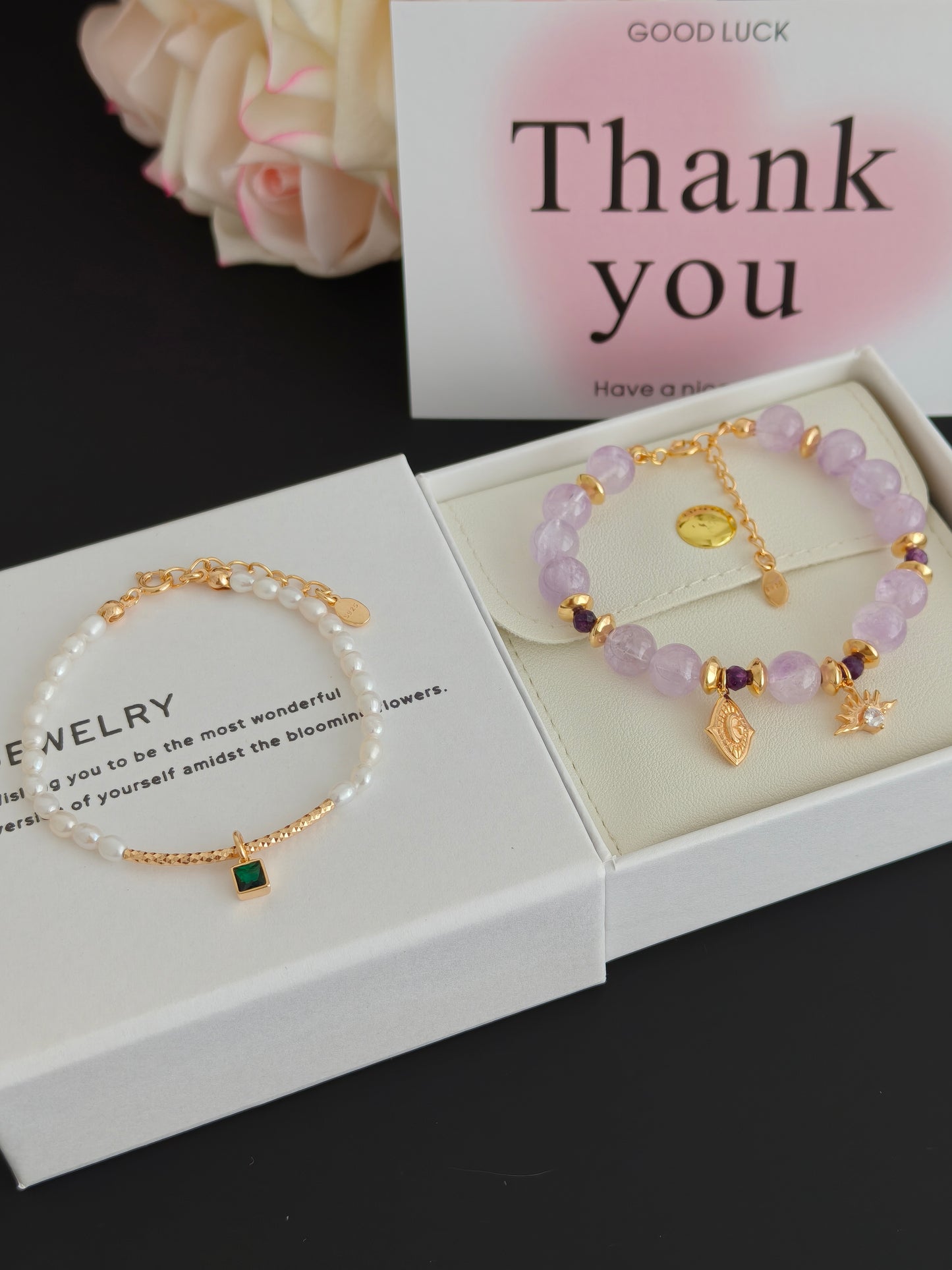 Pearl Bracelet with Green Gemstone