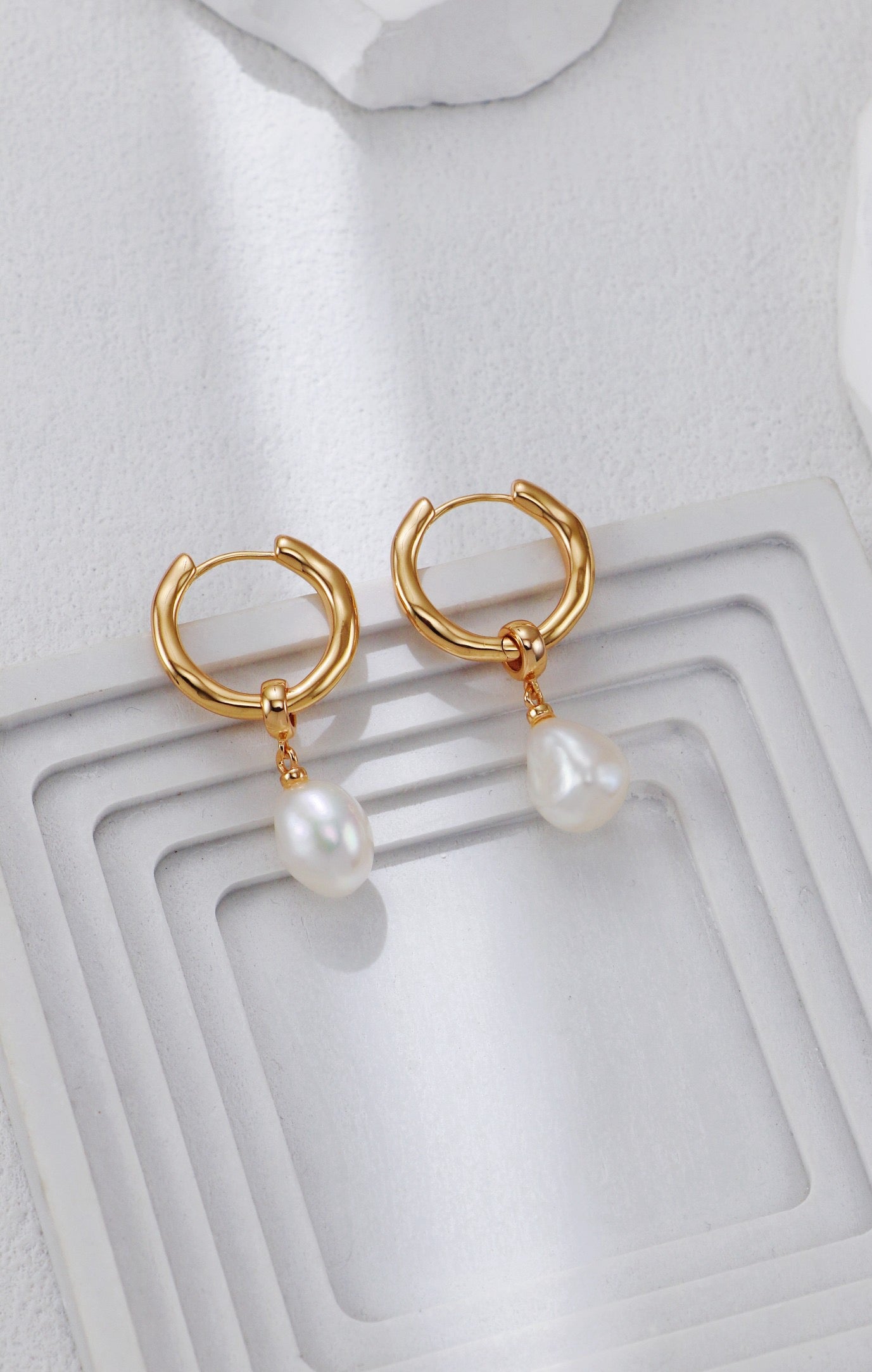 Baroque Beauty Earrings
