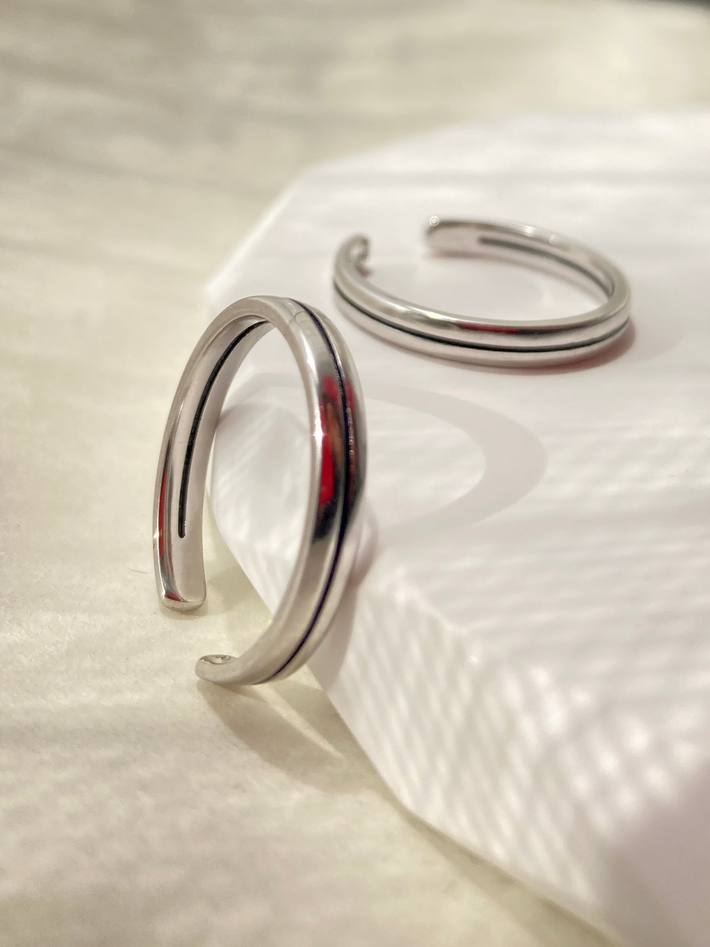Minimalist One-line Sterling Silver Ring