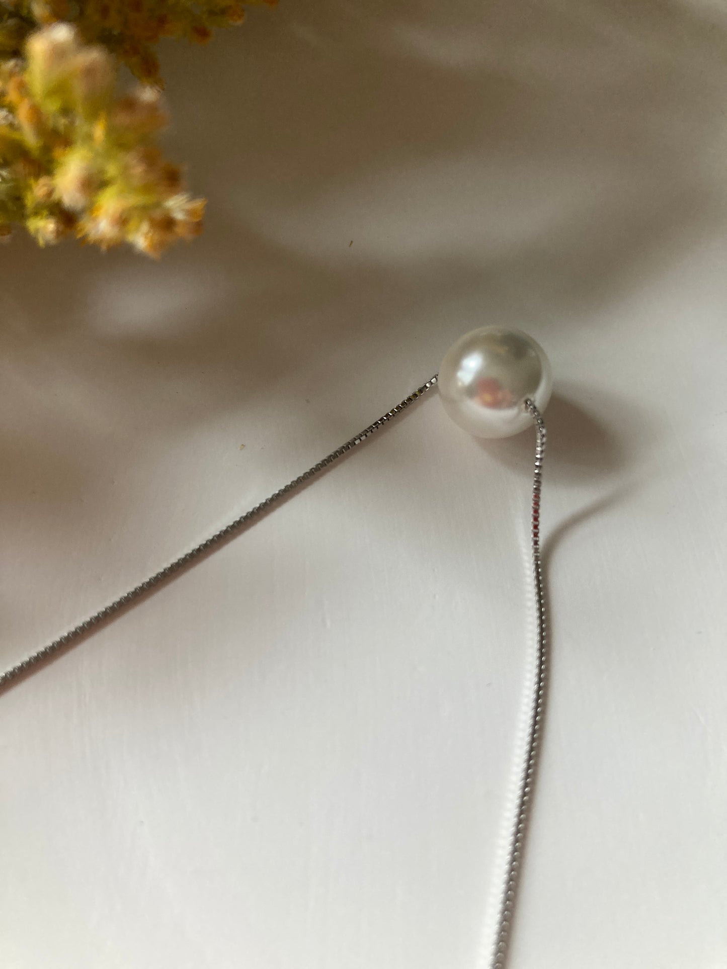 Pearl and silver necklace
