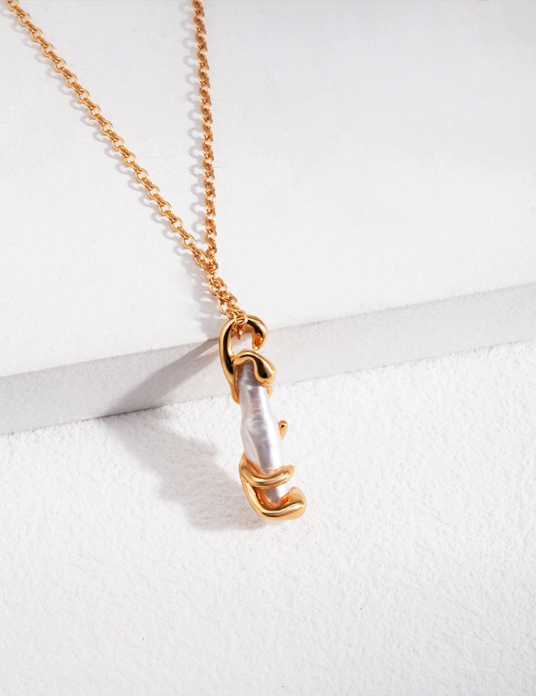 Baroque Gold Embrace Pearl Set