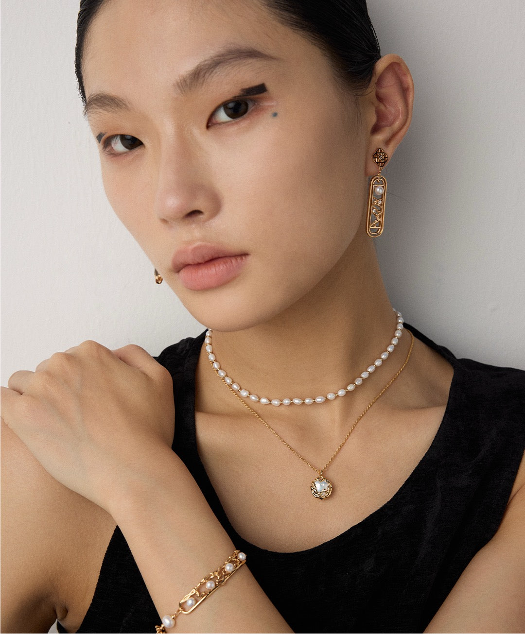 Tide Baroque Pearl Necklace