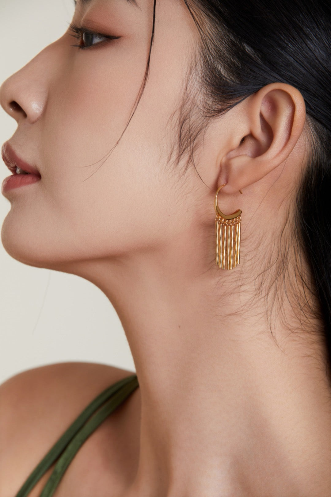 S925 Gold Tassel Hoop Earrings – Elegant Retro Fringe Design