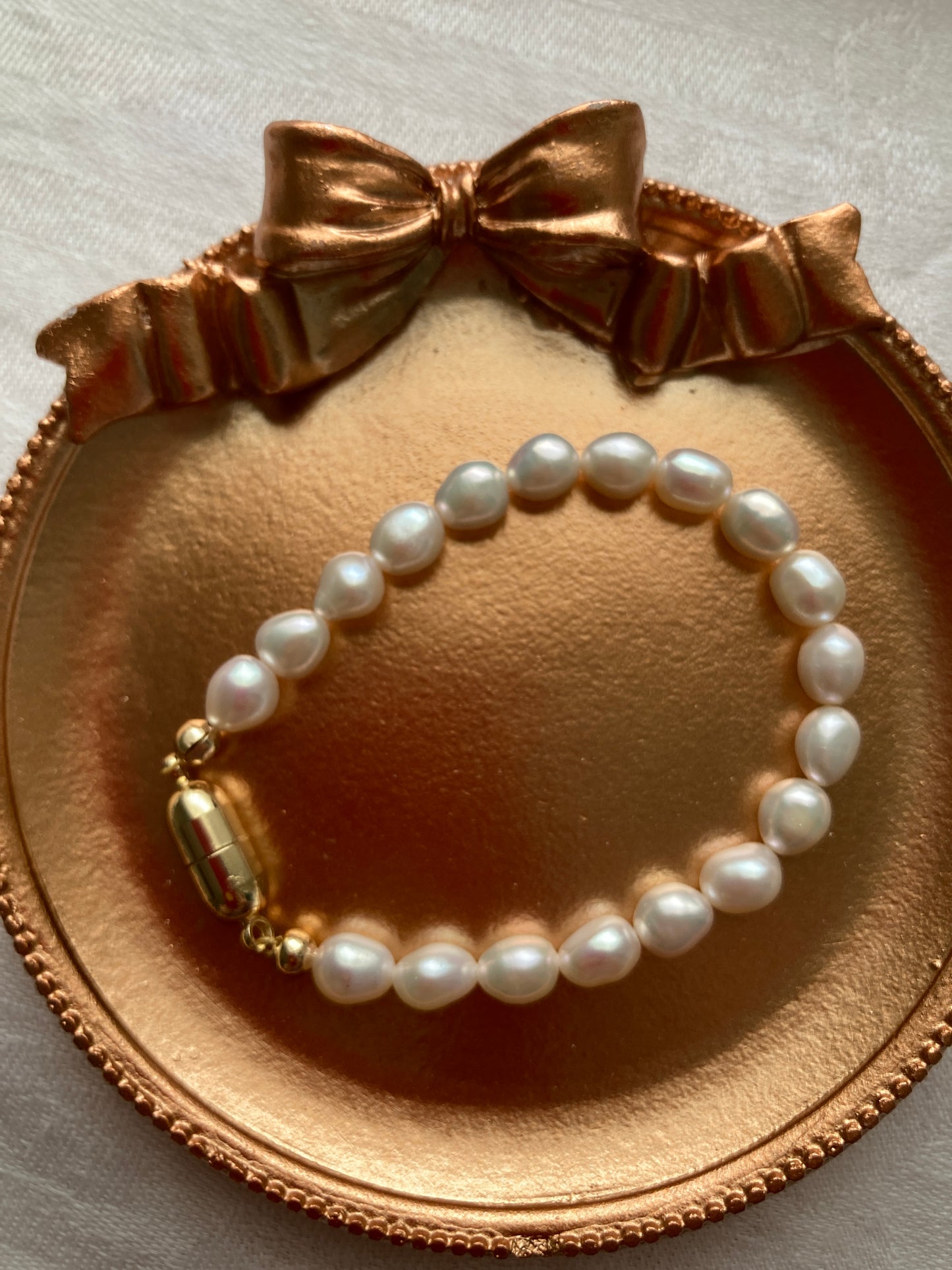 Pearl bracelet