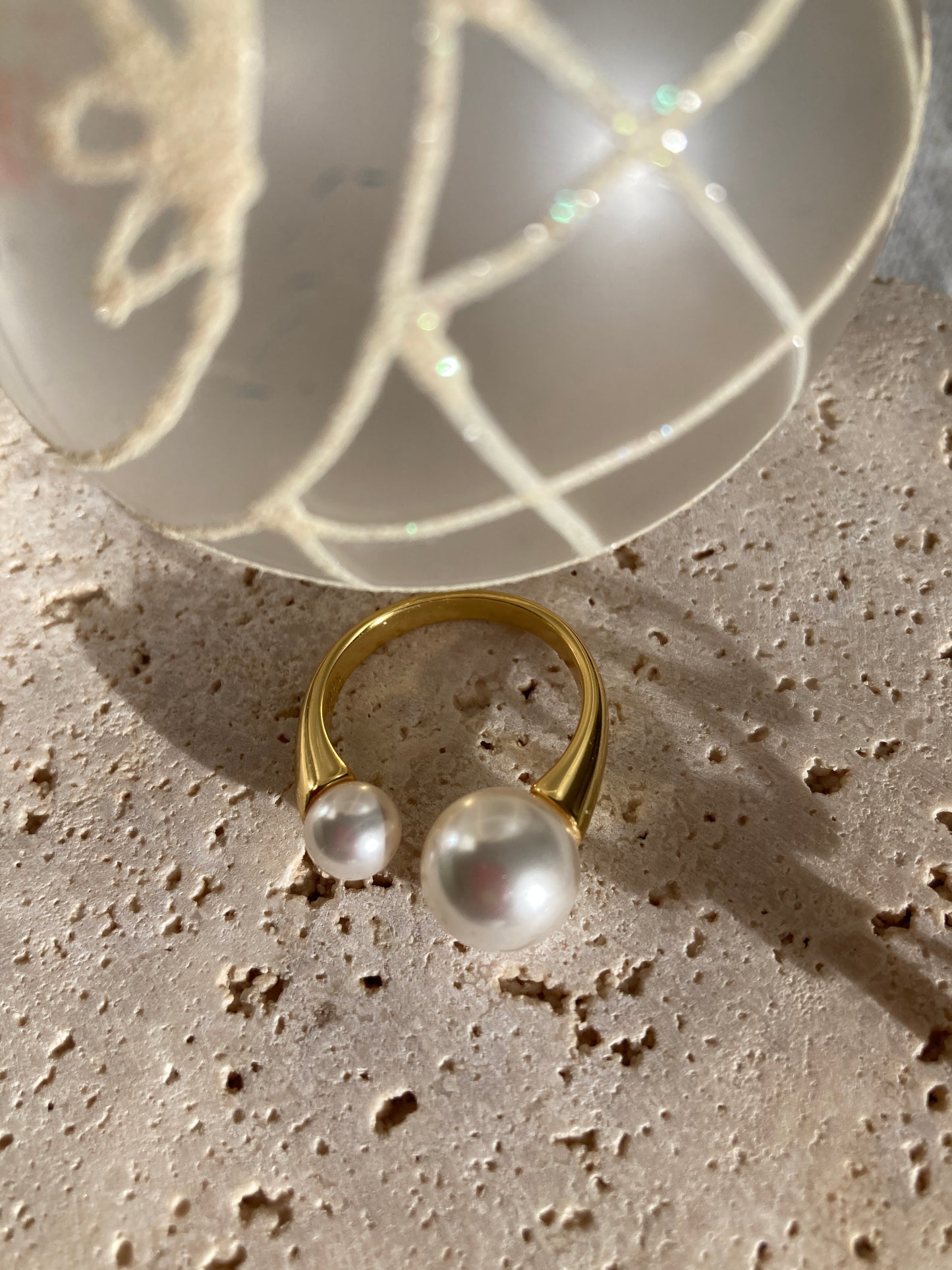 Two pearls ring