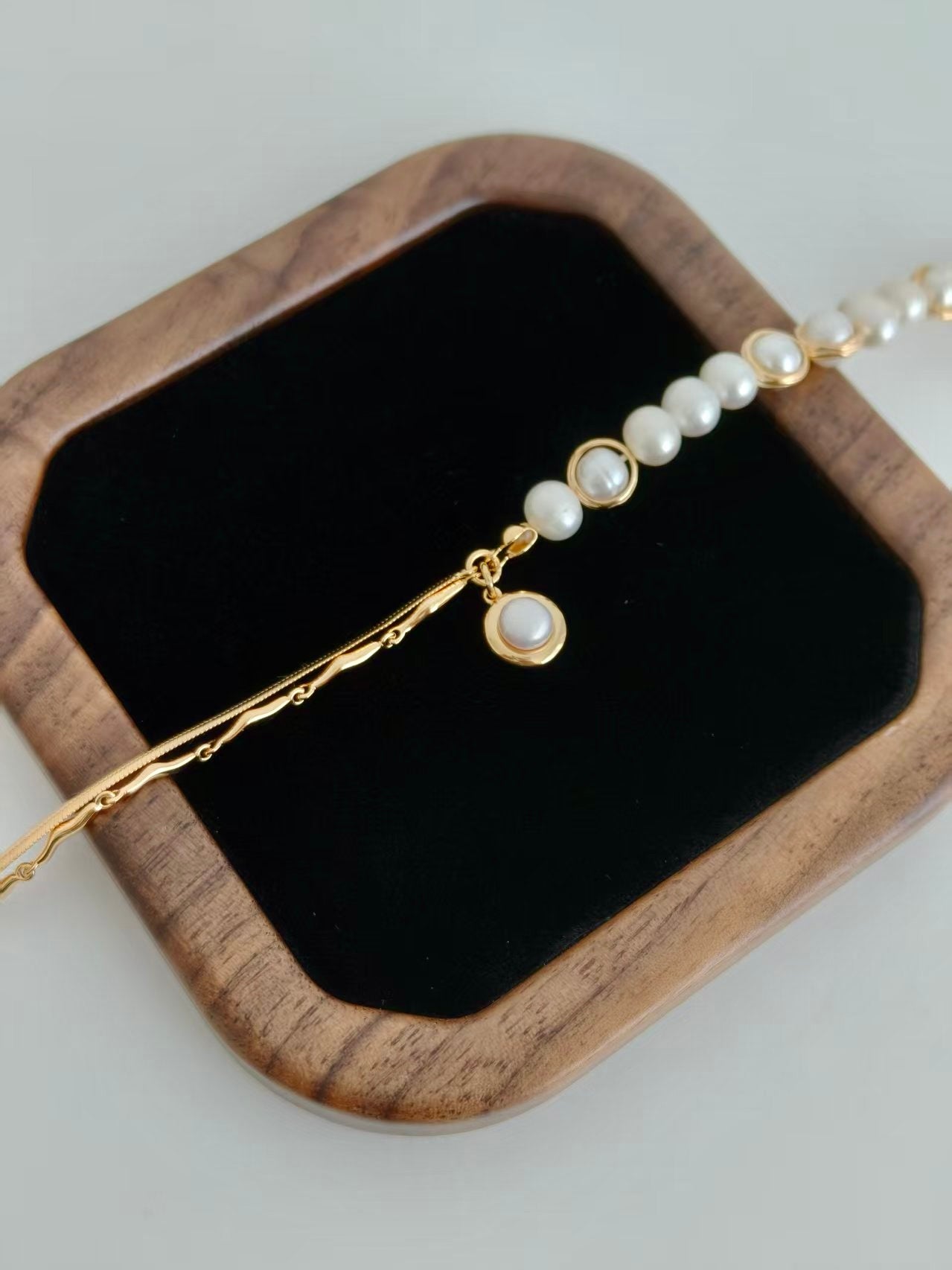 Natural Pearl & Sterling Silver Chain Bracelet – Minimalist Elegance