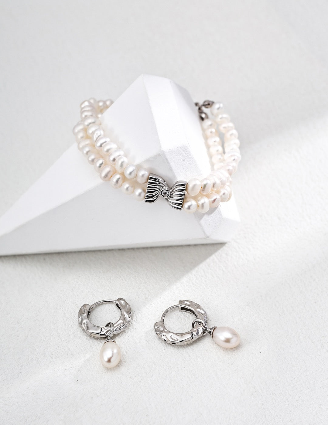 Elegant Double-Strand Pearl Bracelet with Bow Charm – S925 Silver & Zircon