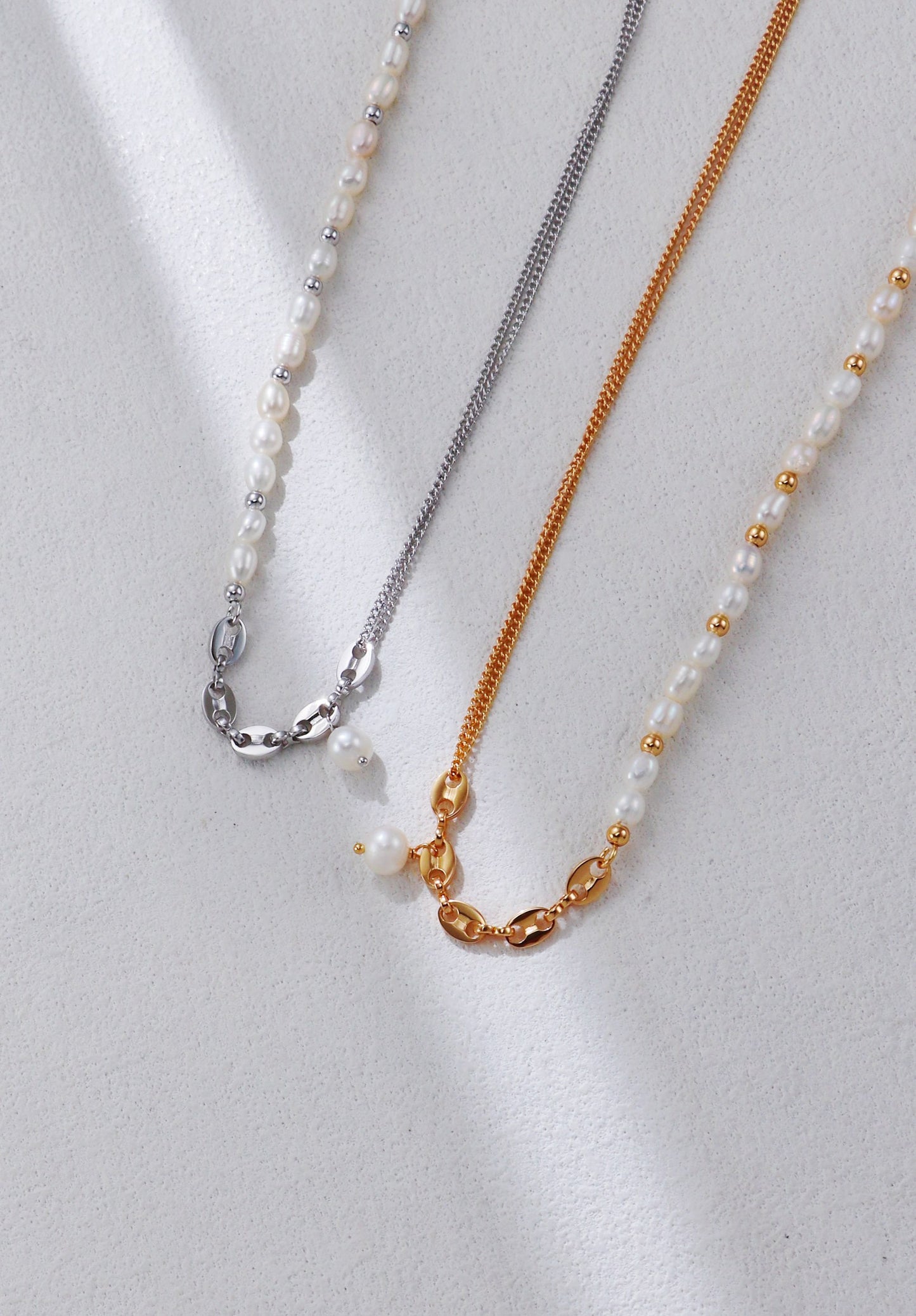 Linked Grace Pearl Jewelry Set – S925 Silver Necklace & Bracelet