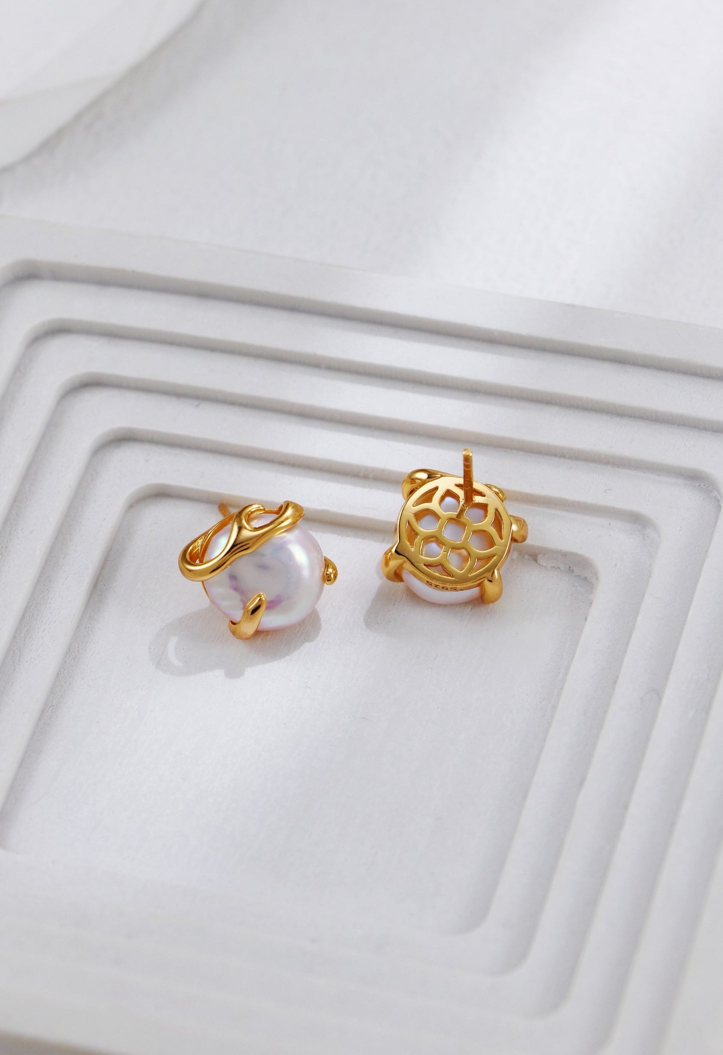 Pearl Studs