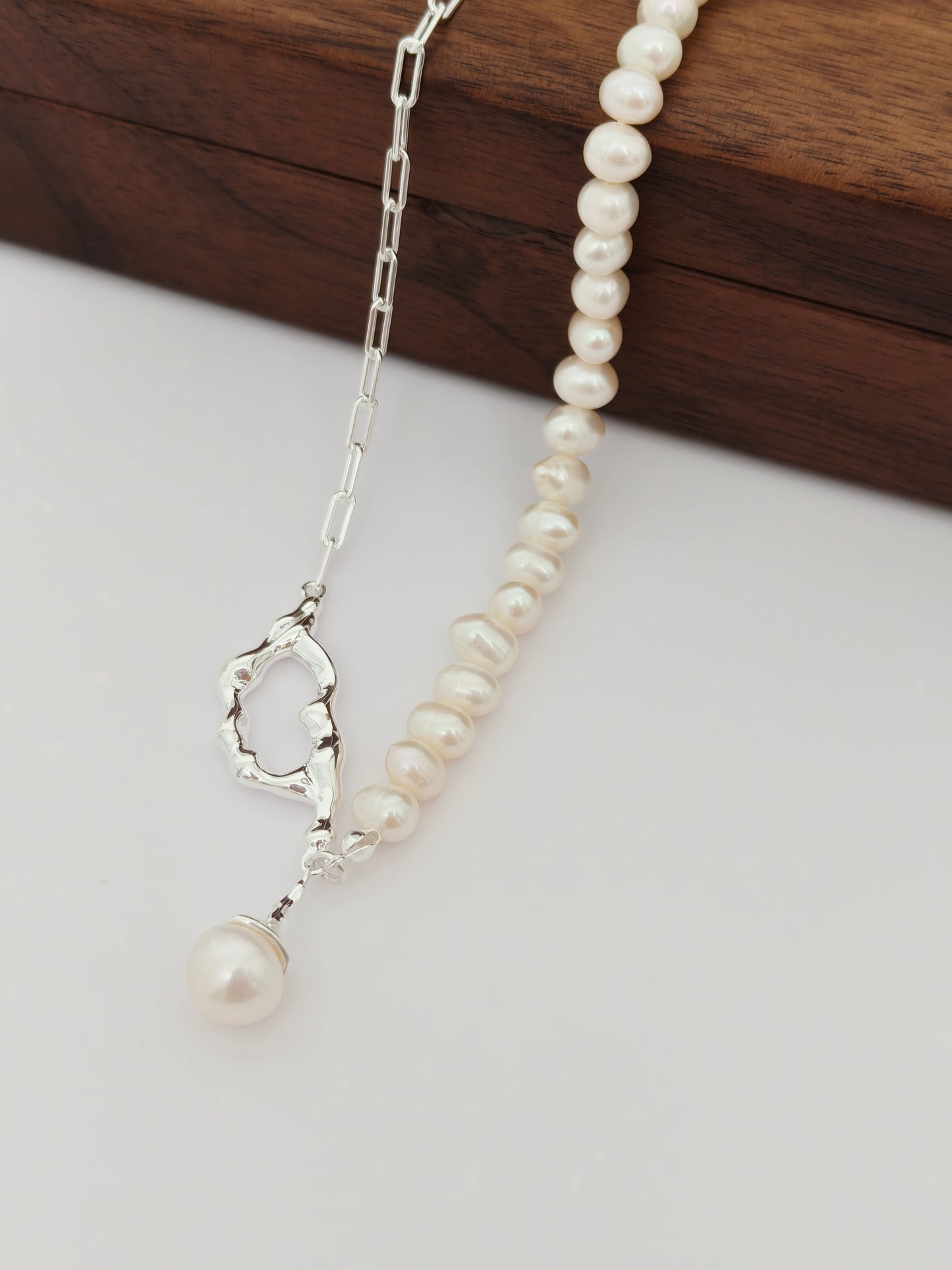 Snow Necklace and Earrings set