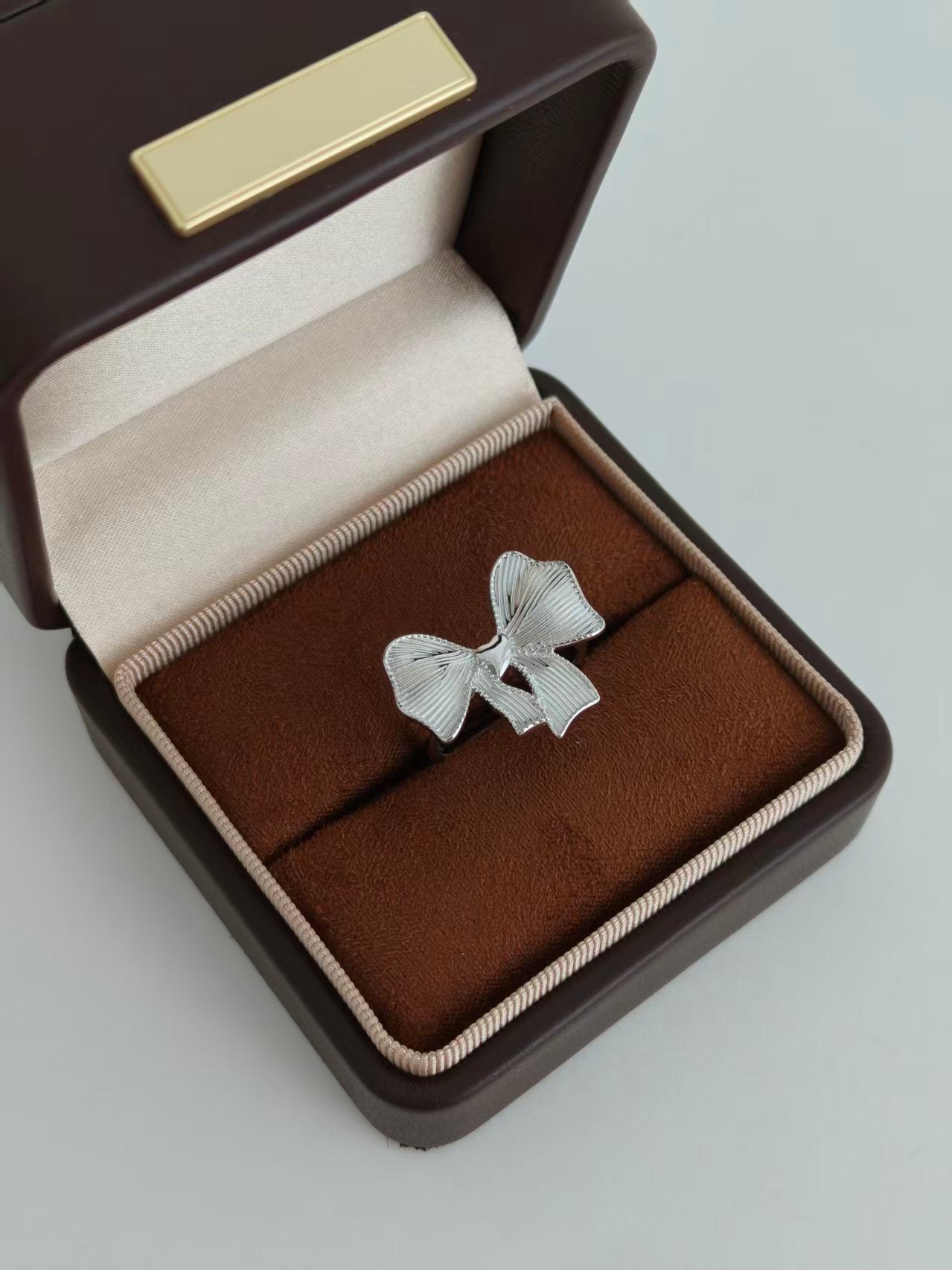 Vintage Bow Knot Sterling Silver Ring – Gold or Platinum Finish