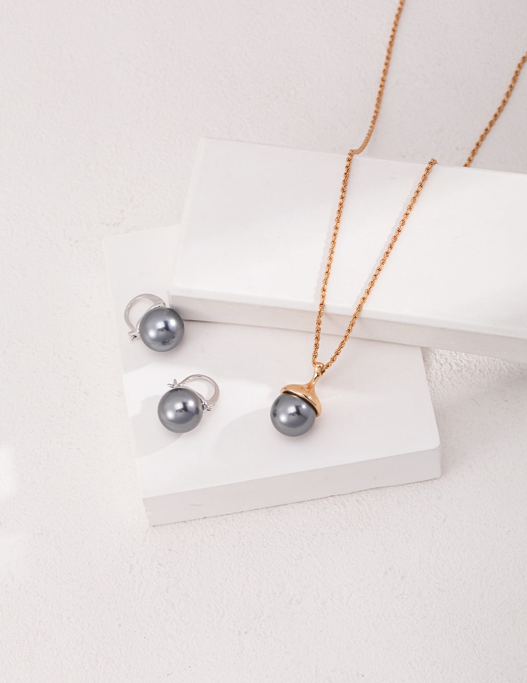 Tiger’s Eye Gemstone Necklace-Acorn