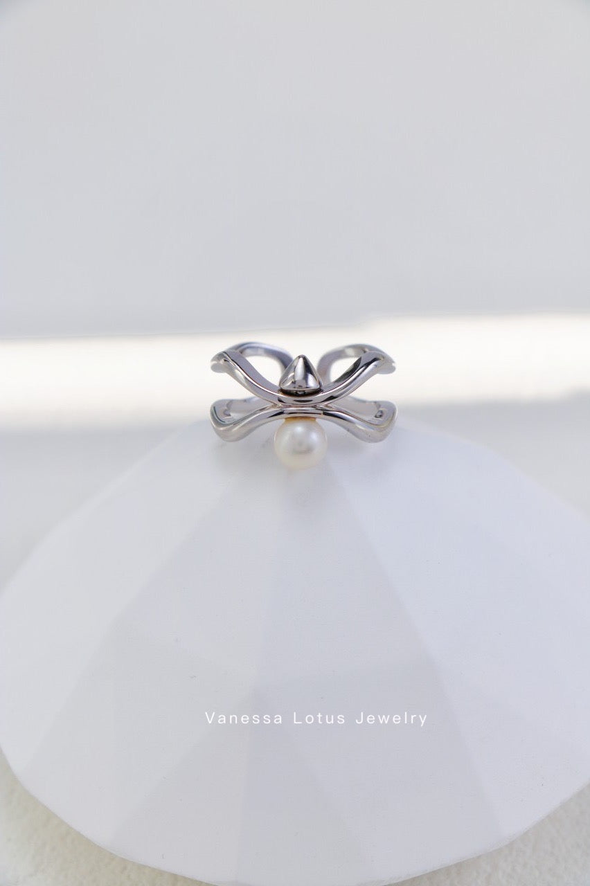 Pearl Ring - Butterfly