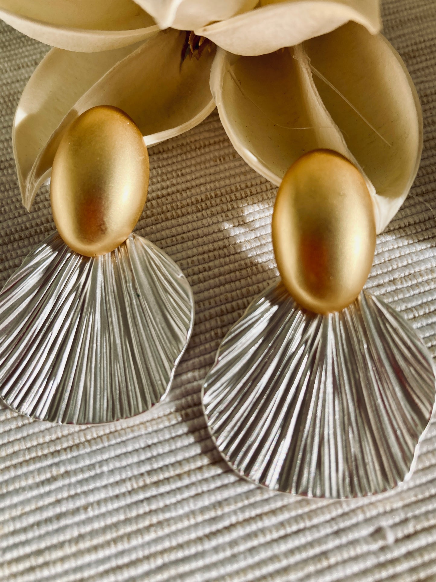 Shell inspired Earrings