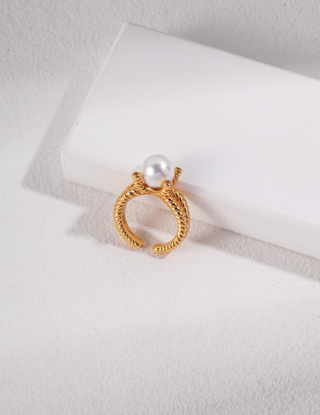 Pearl Ring