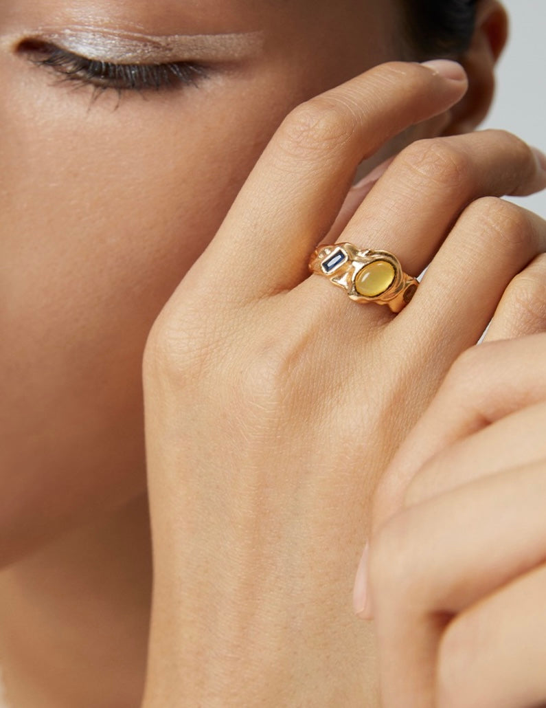 Gemstone ring