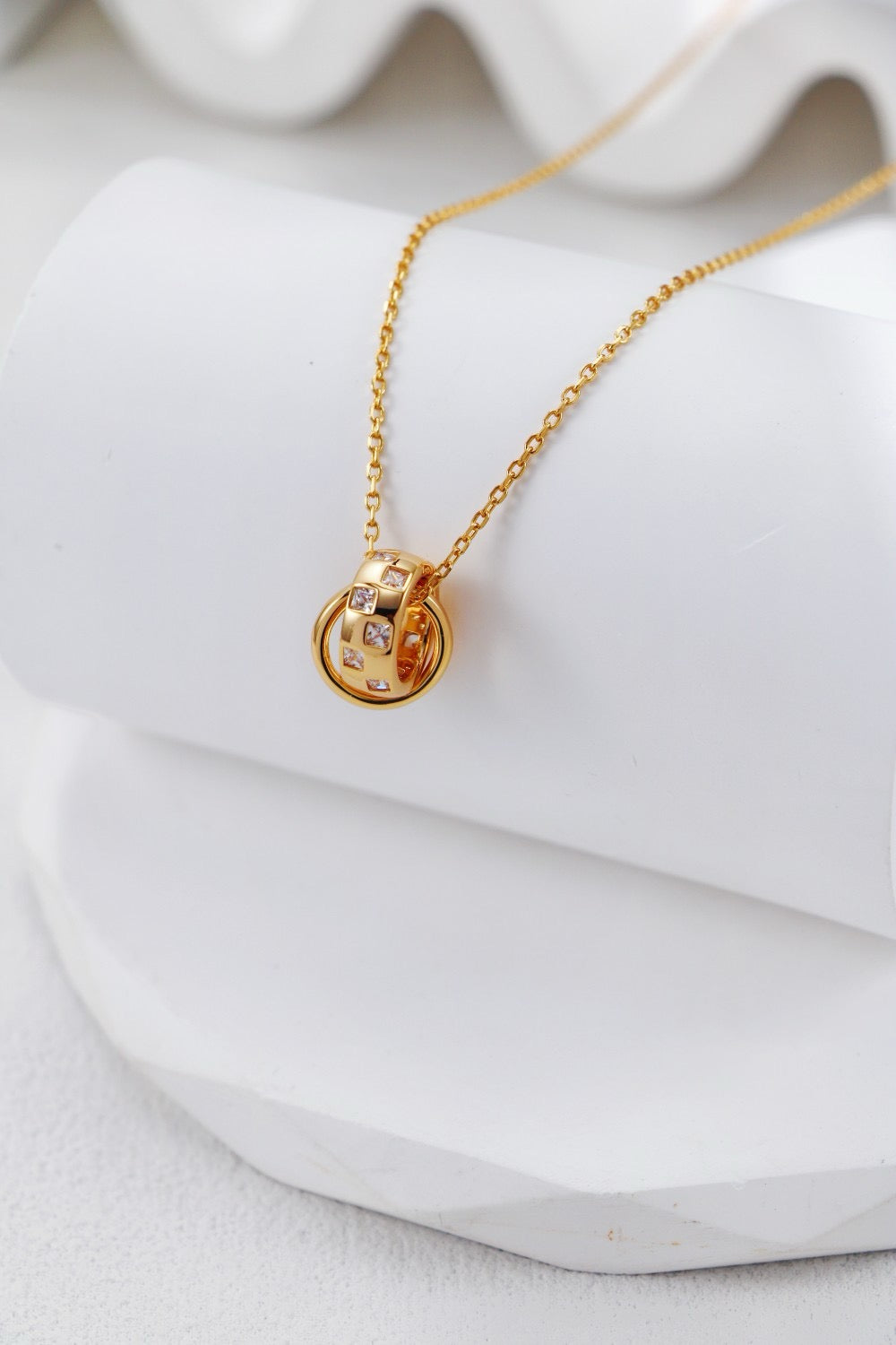 Elegant Dual Ring Pendant Necklace – Gold-Plated S925 Sterling Silver with CZ Accents