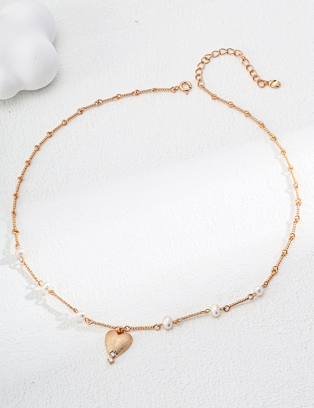 S925 Vintage Gold Heart Pendant Pearl Necklace