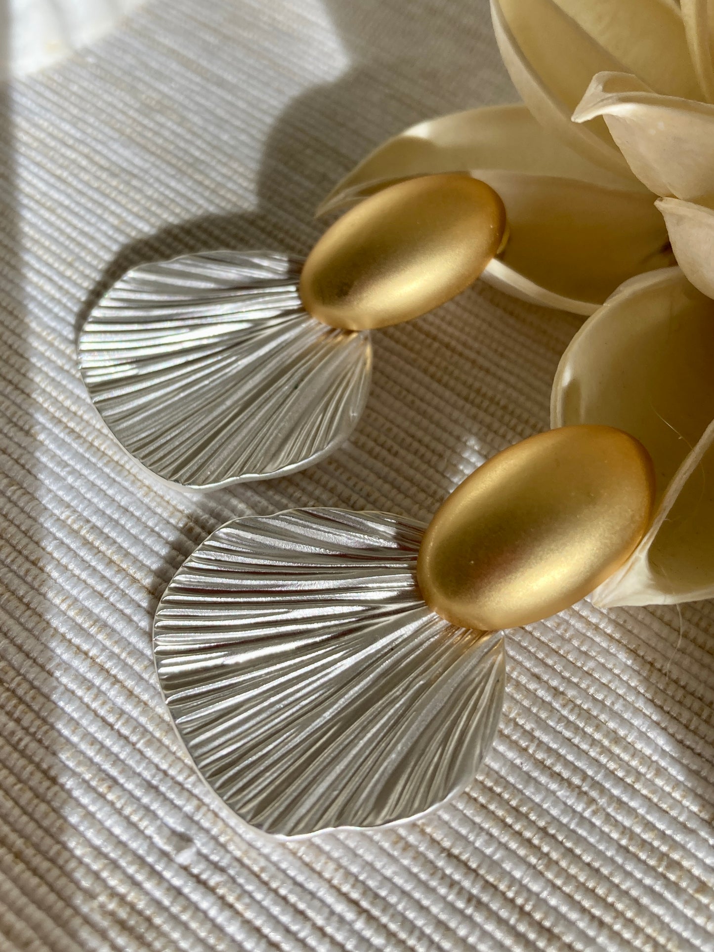 Shell inspired Earrings