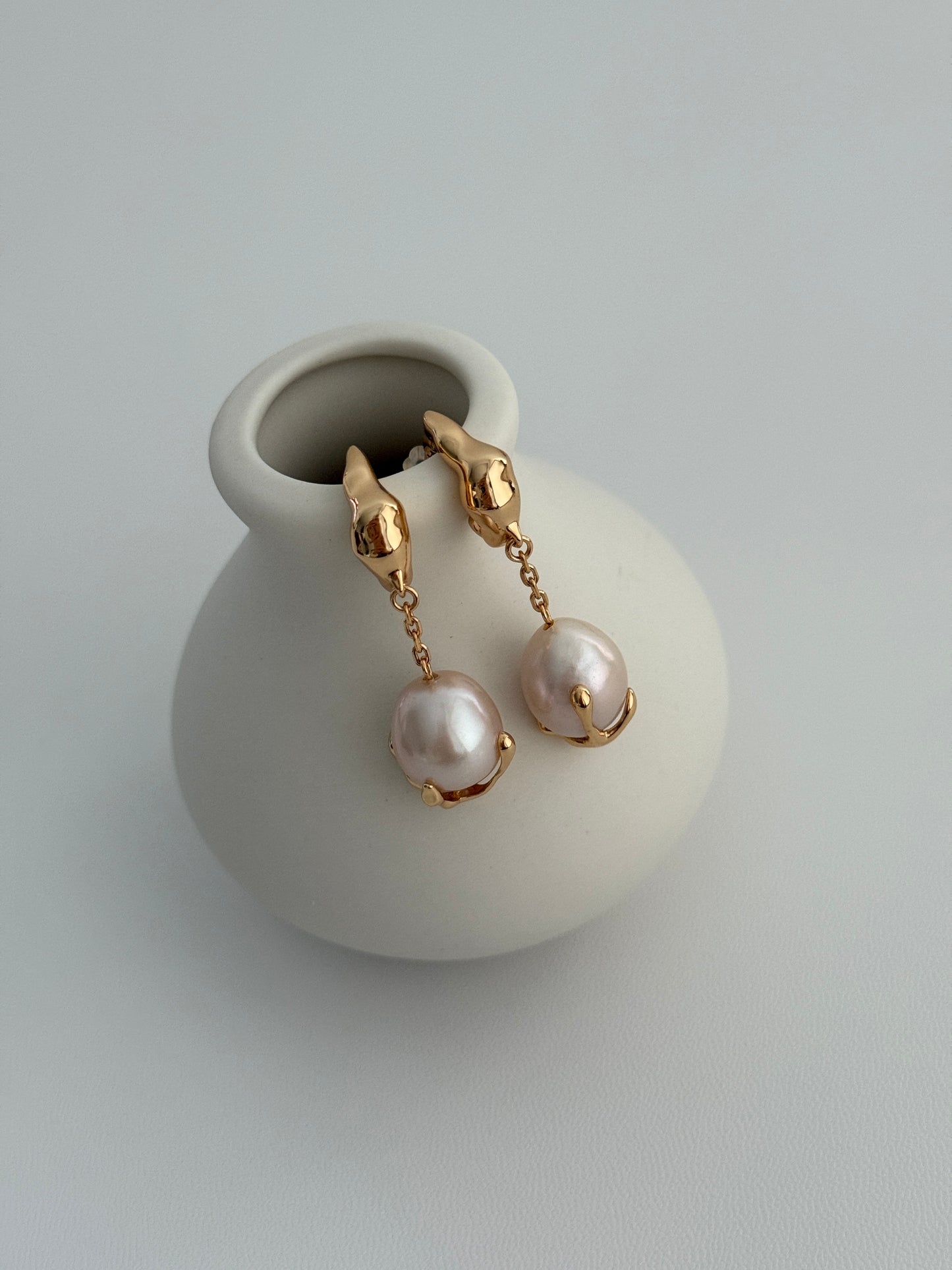 Full Moon Pearl Earrings